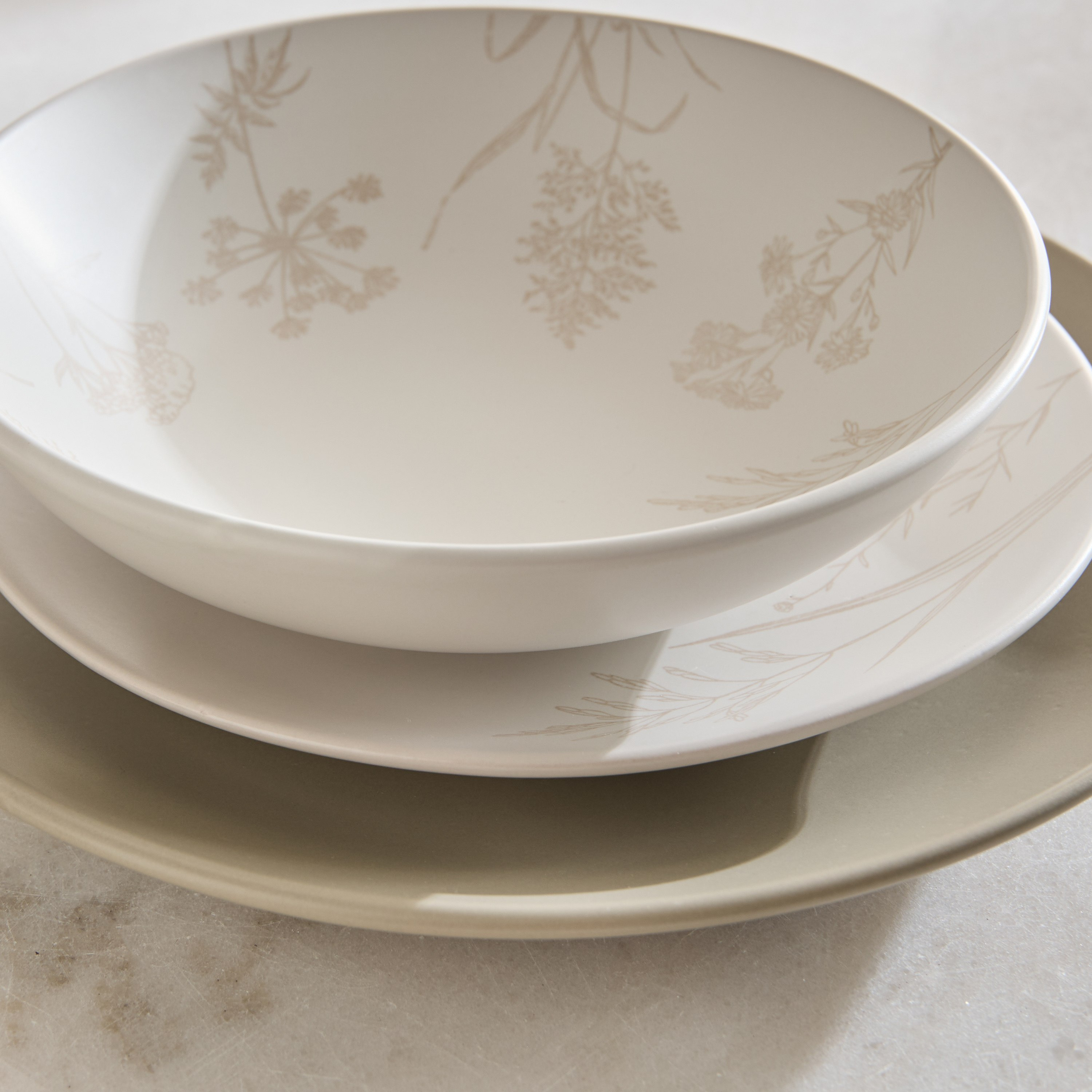 طقم سفرة فلوري 18 قطعة من إليجانزا - لـ6 أشخاص-hbxdiningroom-tabletop-dinnersets-image-3