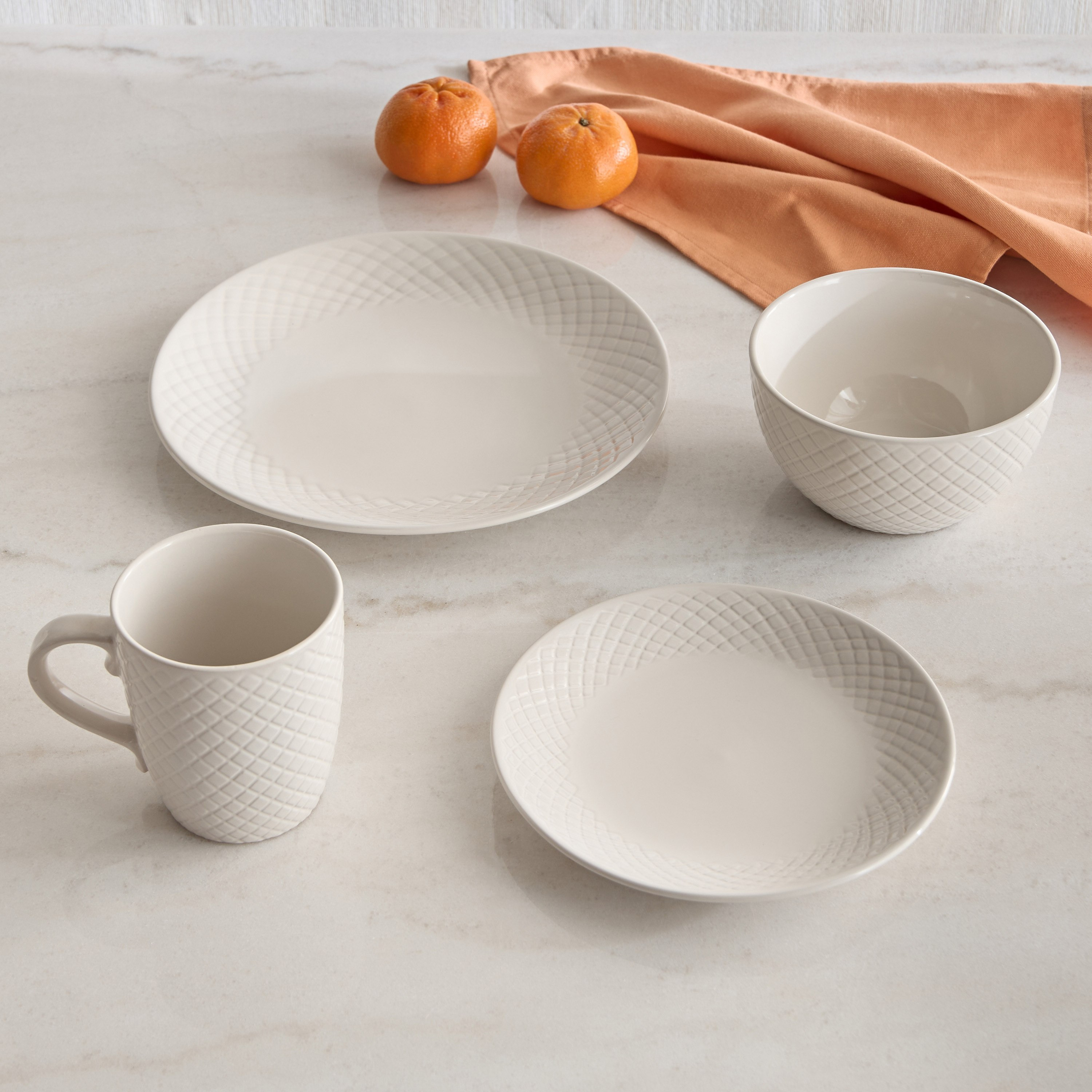طقم عشاء 16 قطعة من إليجينزا - يكفي 4 أفراد-hbxdiningroom-tabletop-dinnersets-image-2