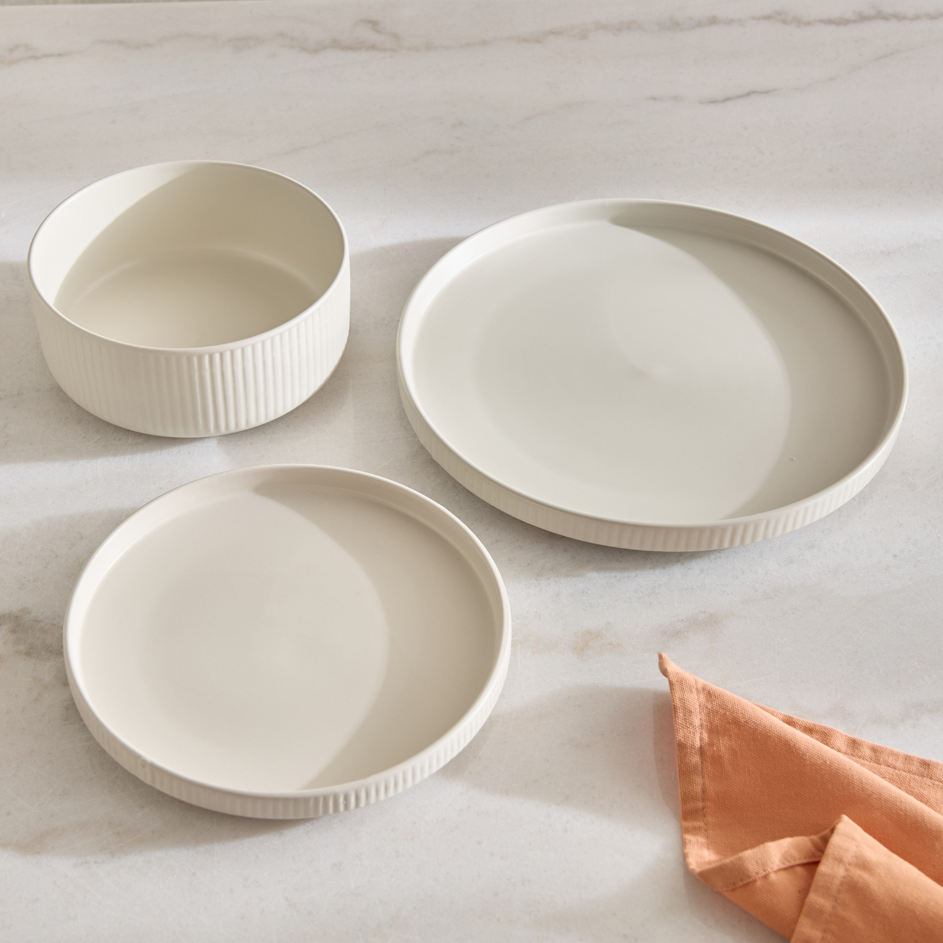 طقم عشاء 12 قطعة من إليجينزا - يكفي 4 أفراد-hbxdiningroom-tabletop-dinnersets-image-2