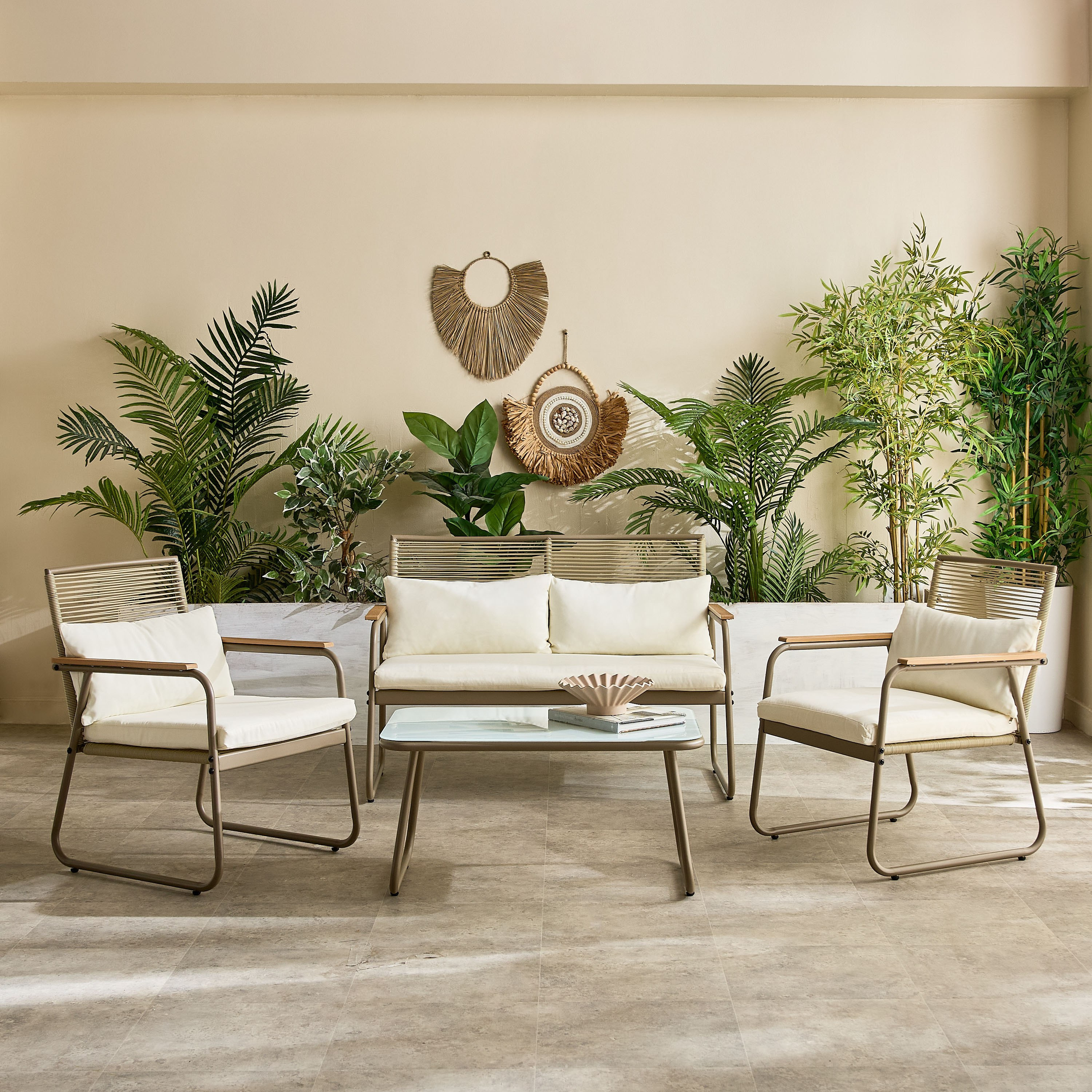 طقم كنب خارجي 2+1+1 مقاعد مع وسادة وطاولة قهوة - فيرا كيبتاون من موڤو-hbxoutdoor-hbxoutdoorfurniture-sofasets-image-1