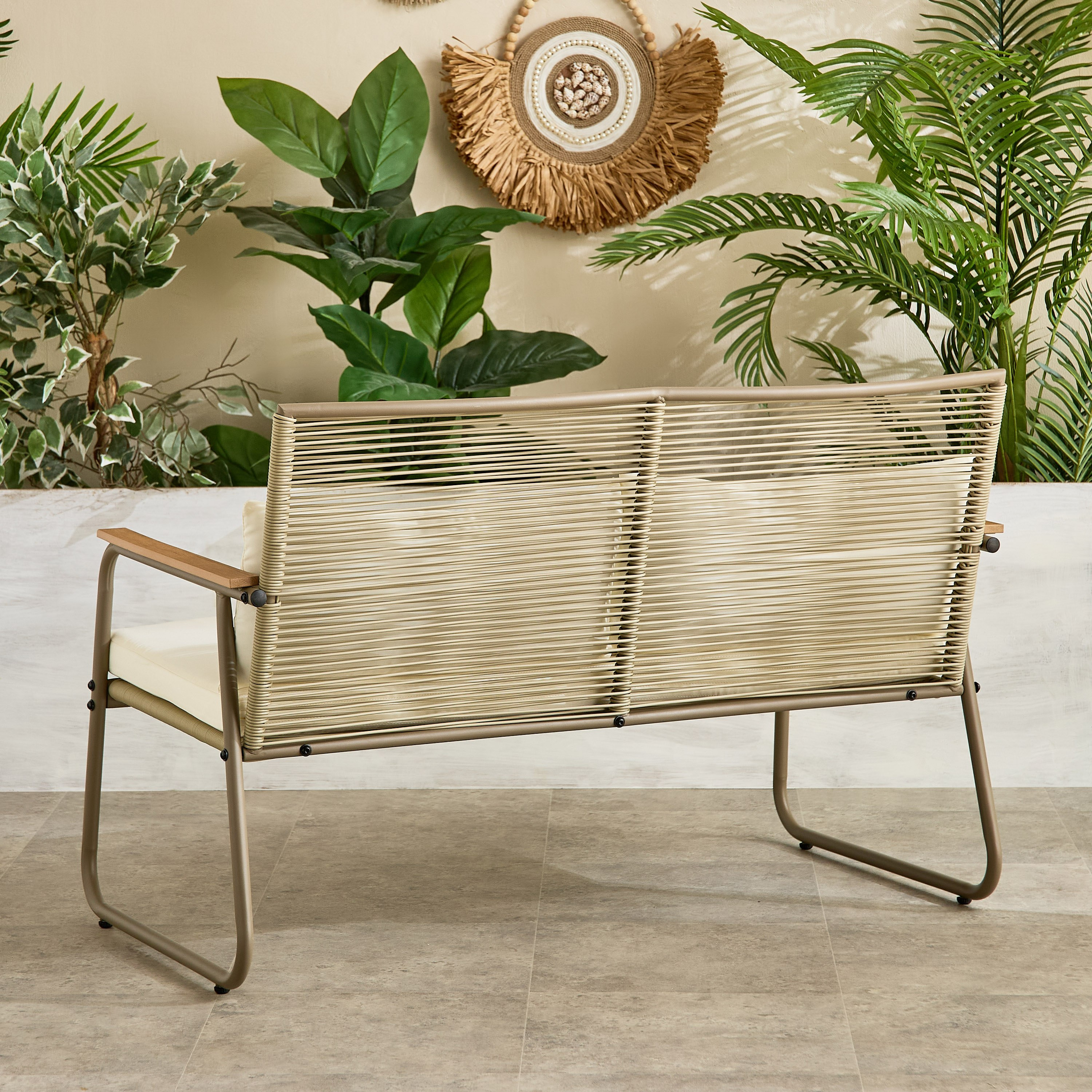 طقم كنب خارجي 2+1+1 مقاعد مع وسادة وطاولة قهوة - فيرا كيبتاون من موڤو-hbxoutdoor-hbxoutdoorfurniture-sofasets-image-4