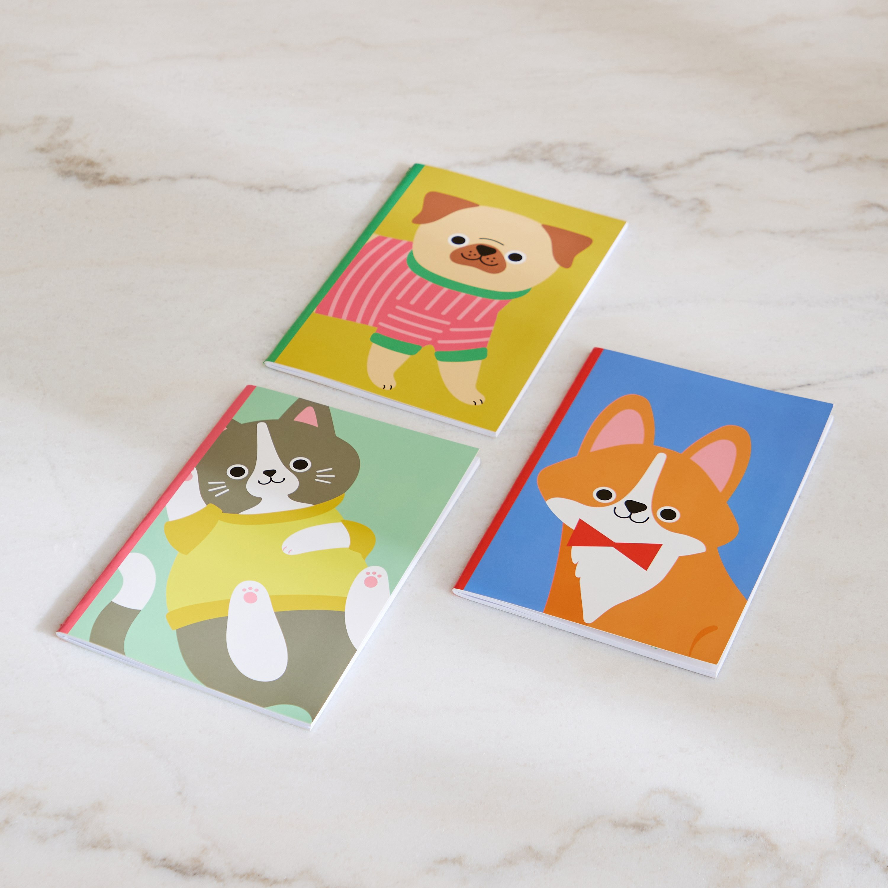 دفاتر ملاحظات مقاس A5 بـ32 ورقة هابي بيت من سكربل - طقم من 3 قطع-hbxkidsandyouth-playroom-stationery-image-1