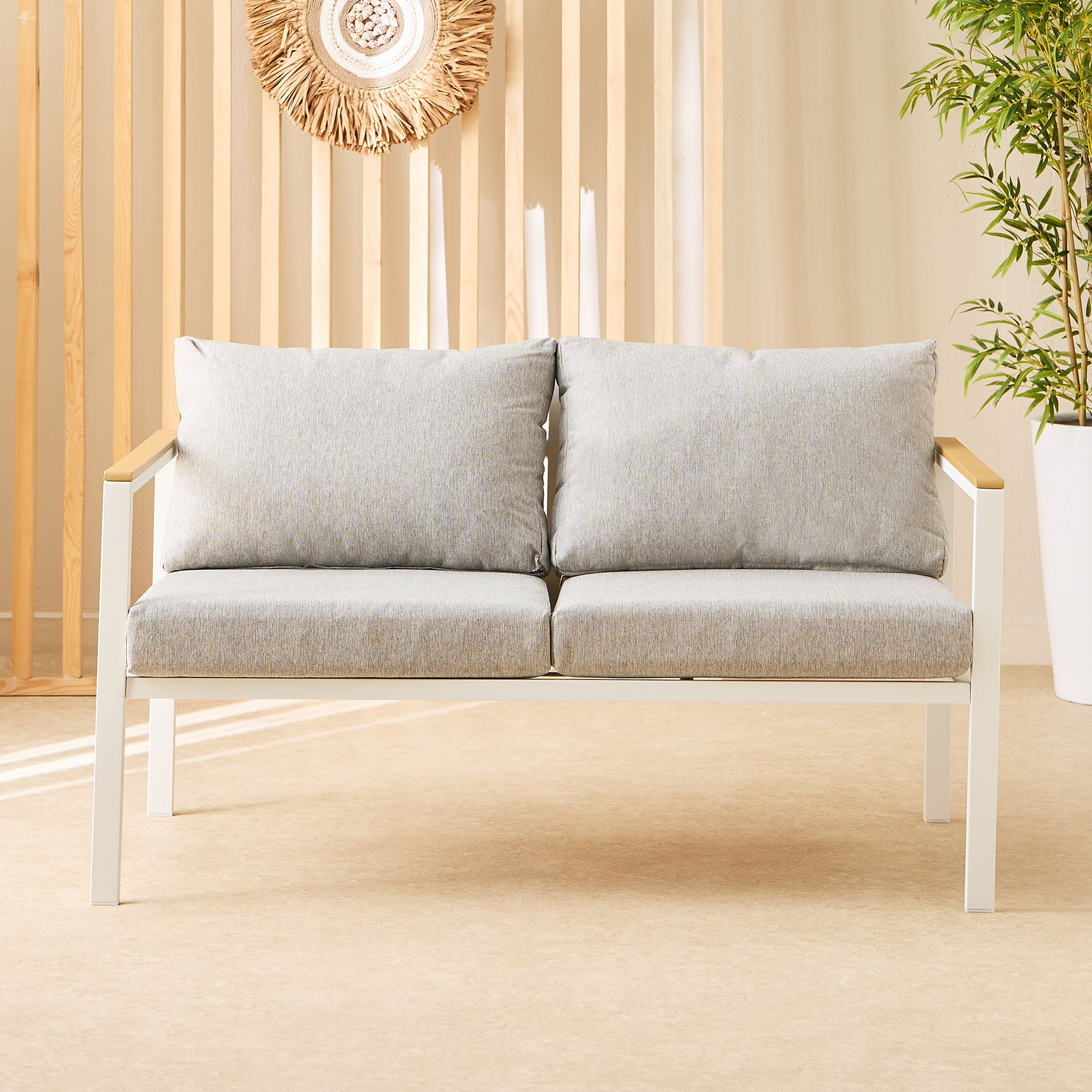 طقم جلوس خارجي 2+1+1 مع طاولة قهوة ووسادة - فيرا فيرني من موڤو-hbxoutdoor-hbxoutdoorfurniture-sofasets-image-3