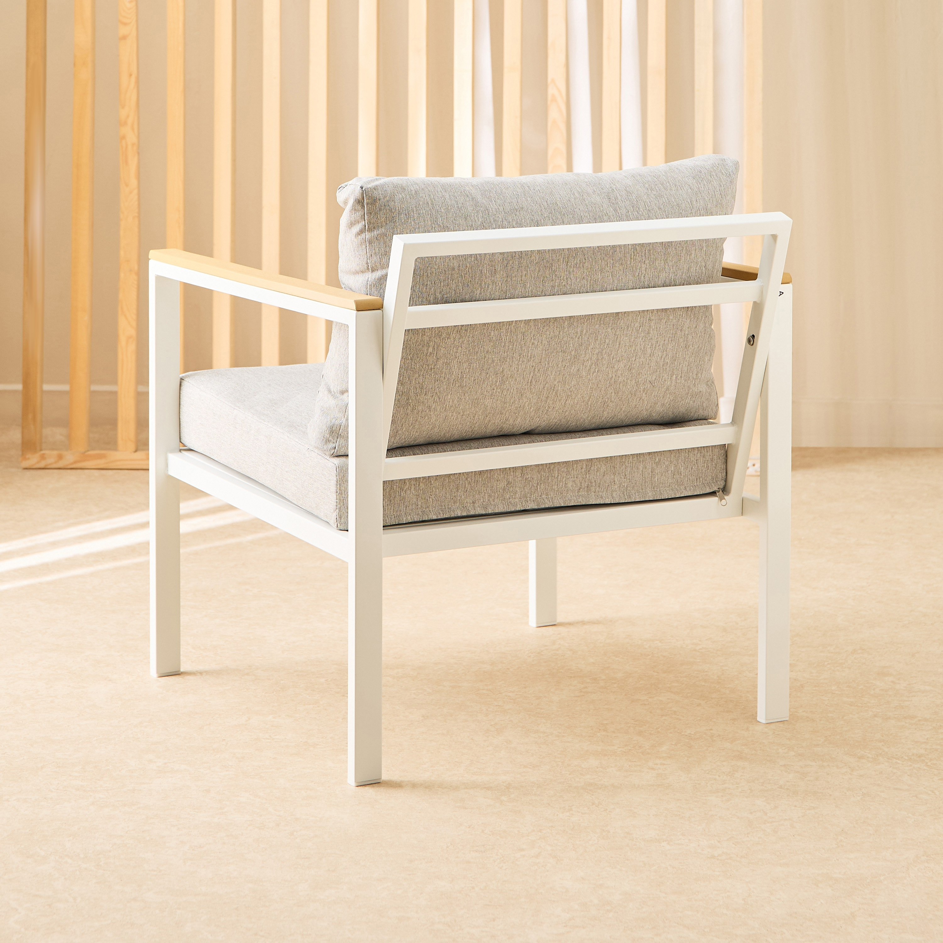 طقم جلوس خارجي 2+1+1 مع طاولة قهوة ووسادة - فيرا فيرني من موڤو-hbxoutdoor-hbxoutdoorfurniture-sofasets-image-9