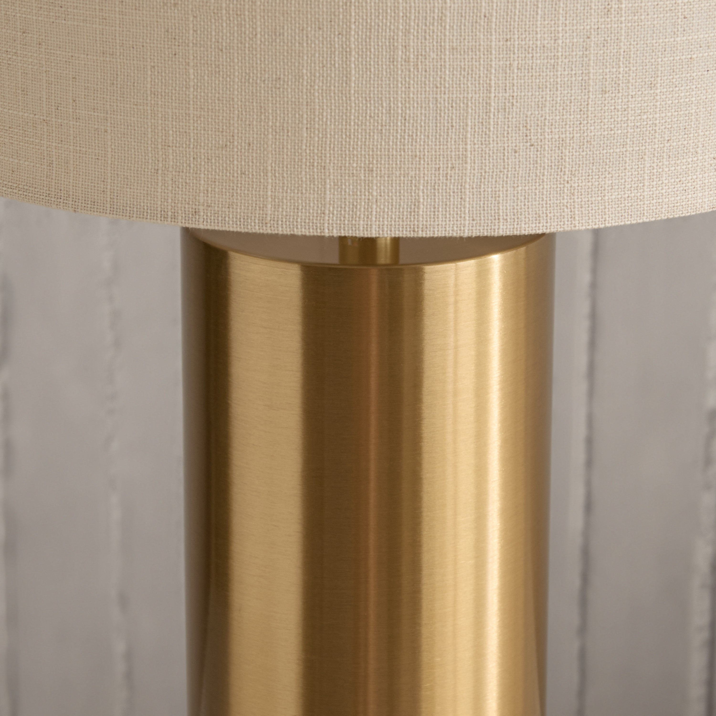 Antark Ethan Metal Table Lamp with Linen Shade - 54 cm-hbxbedroom-lighting-tablelamps-image-3