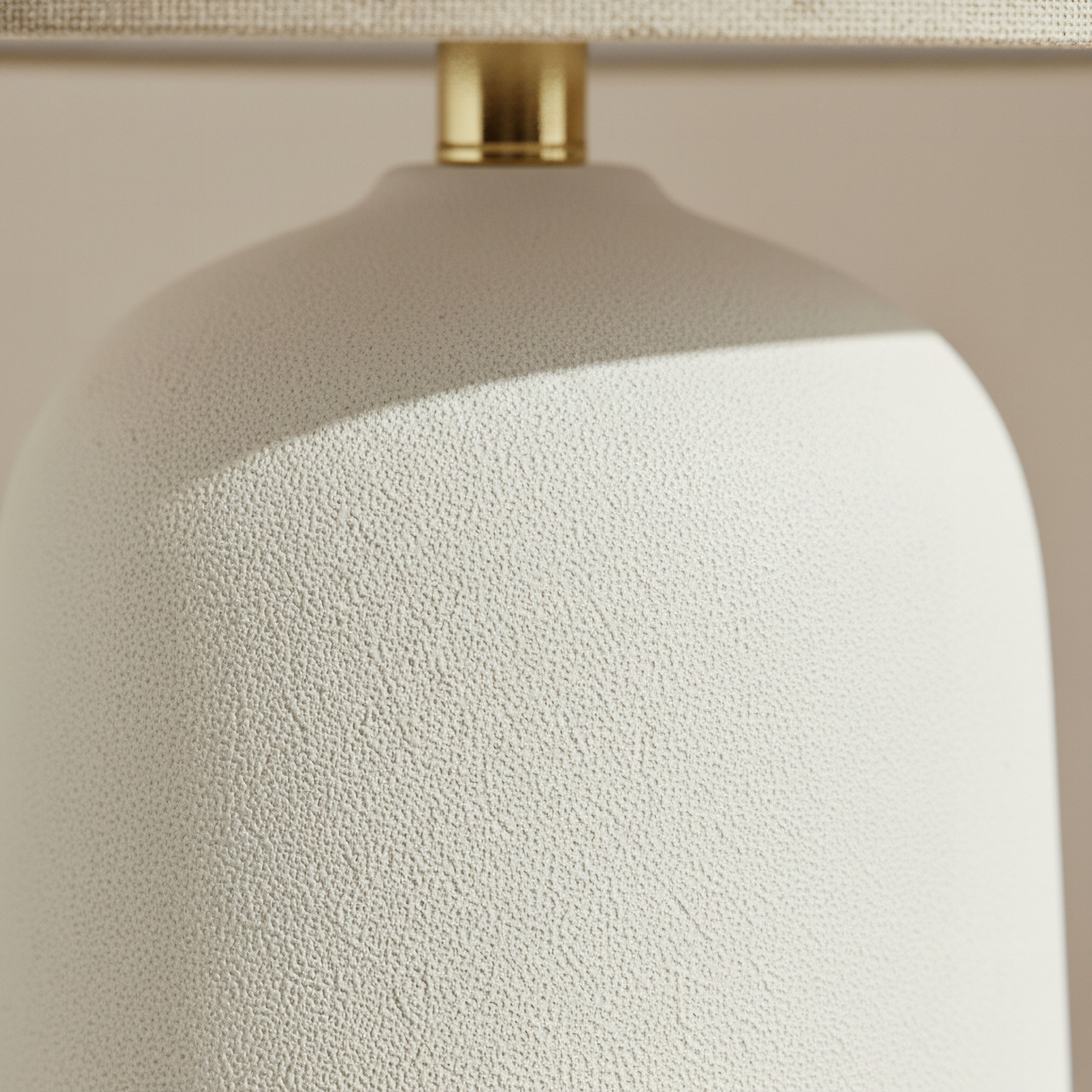 مصباح طاولة كبير سيراميك بغطاء كتان من ناش زوي - ‎21×55 سم‎-hbxbedroom-lighting-tablelamps-image-3