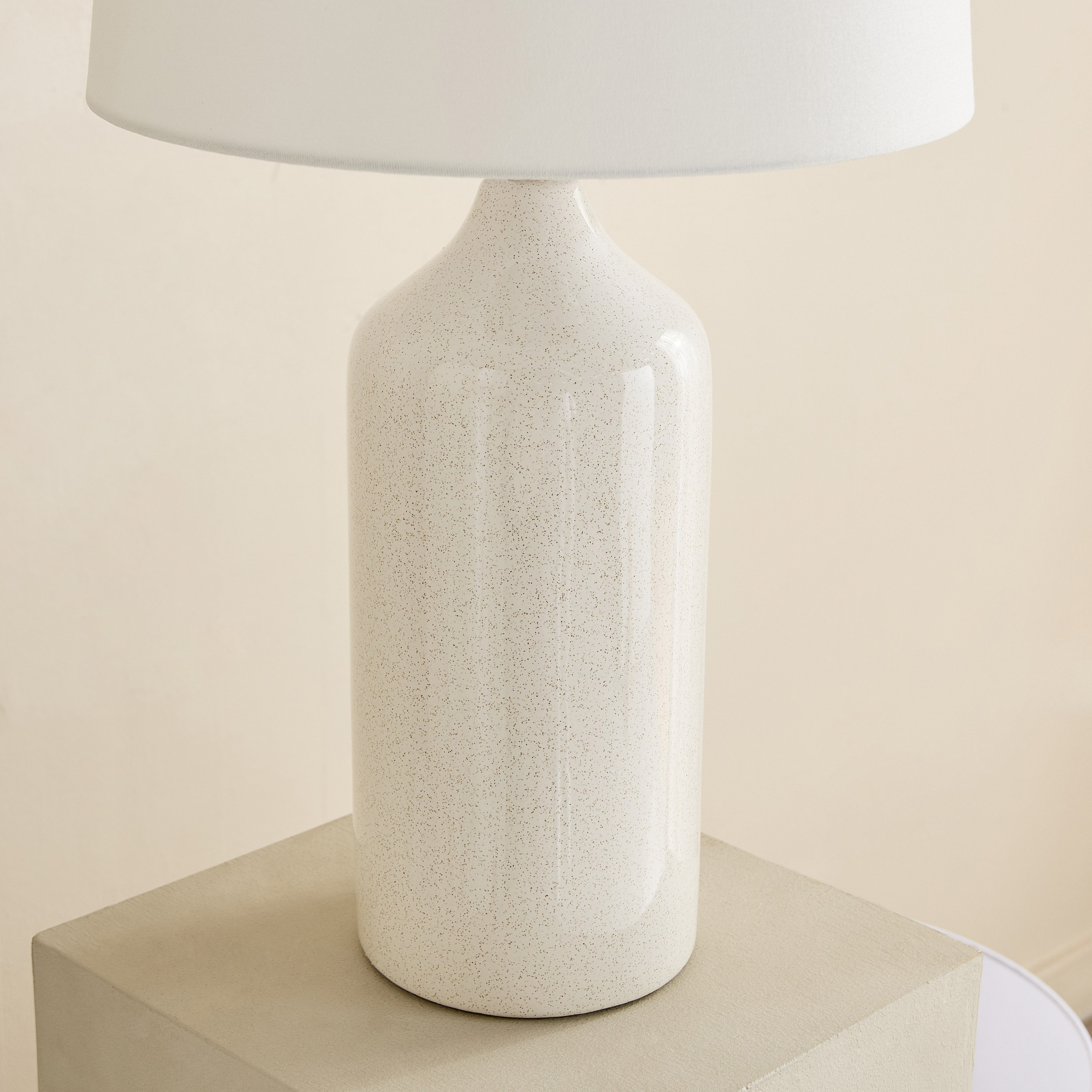 Nash-Zoe Big Size Ceramic Table Lamp with Linen Shade - 16x65 cm-hbxbedroom-lighting-tablelamps-image-8