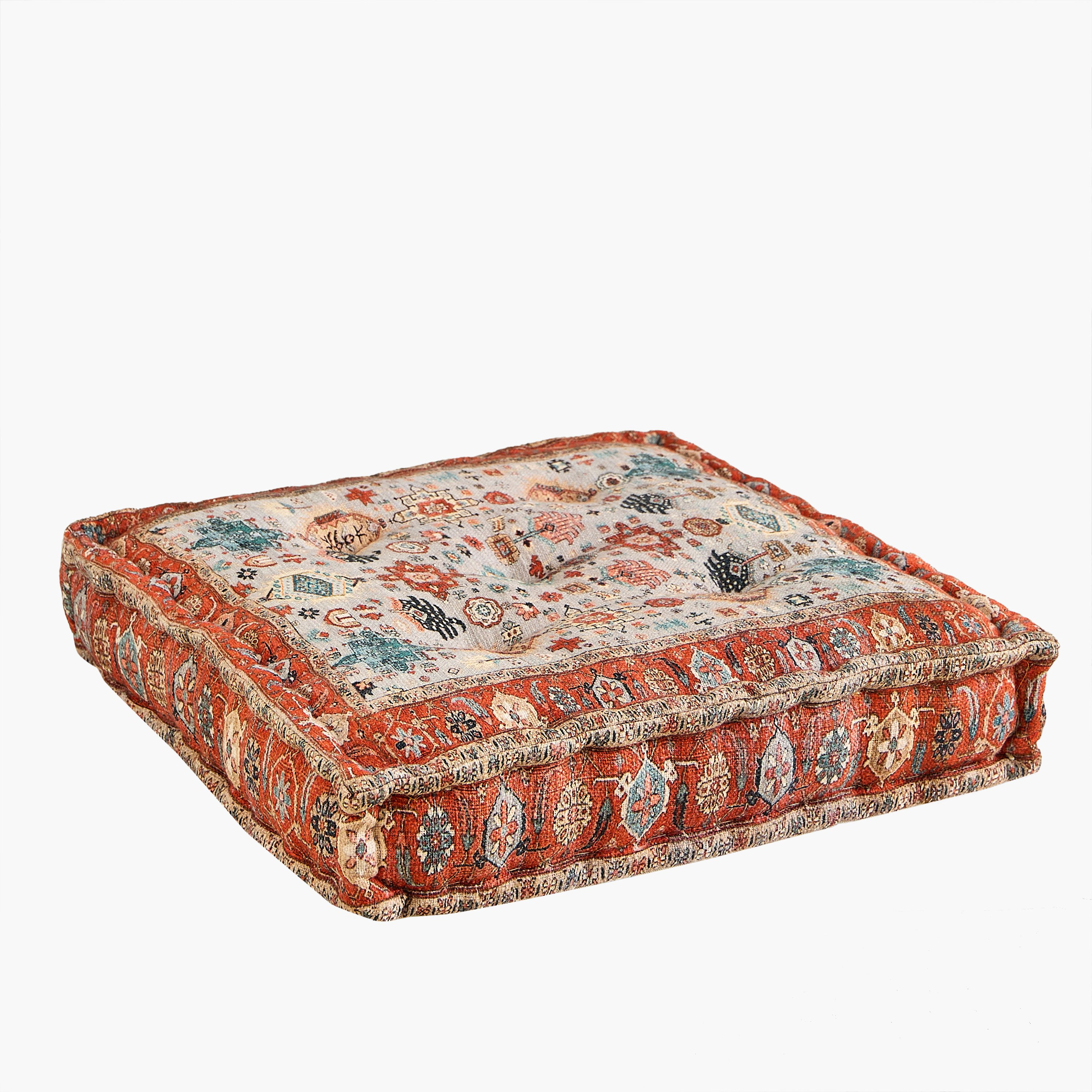 وسادة أرضية بطبعات مزخرفة من مهرجان بنزا - 60x60x12 سم-hbxhomeware-hbxbedroom-image-6