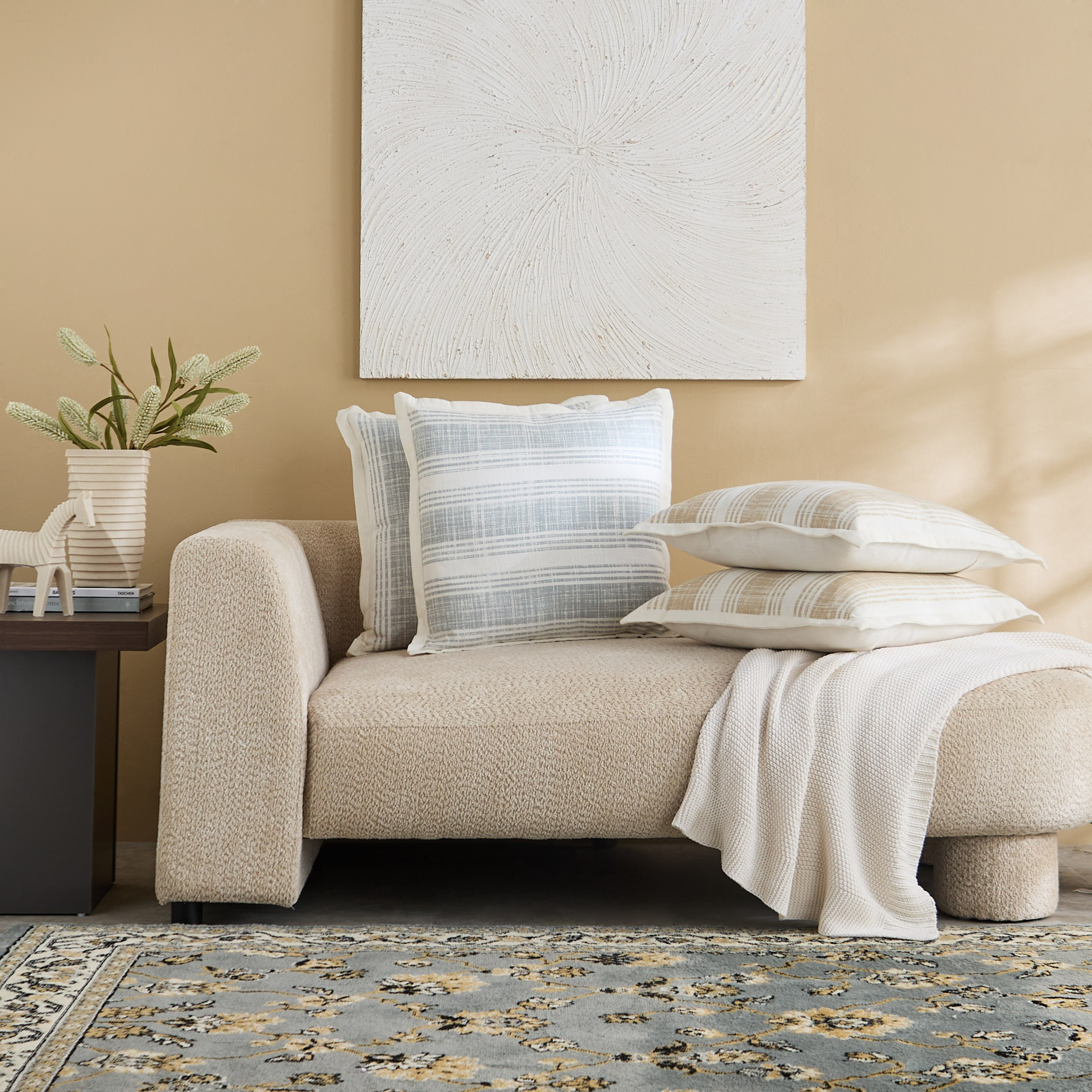 طقم وسائد محشوة بارزة الملمس بطبعات قطعتين من كوزي ديو - 50x50 سم-hbxhomeware-hbxbedroom-image-5