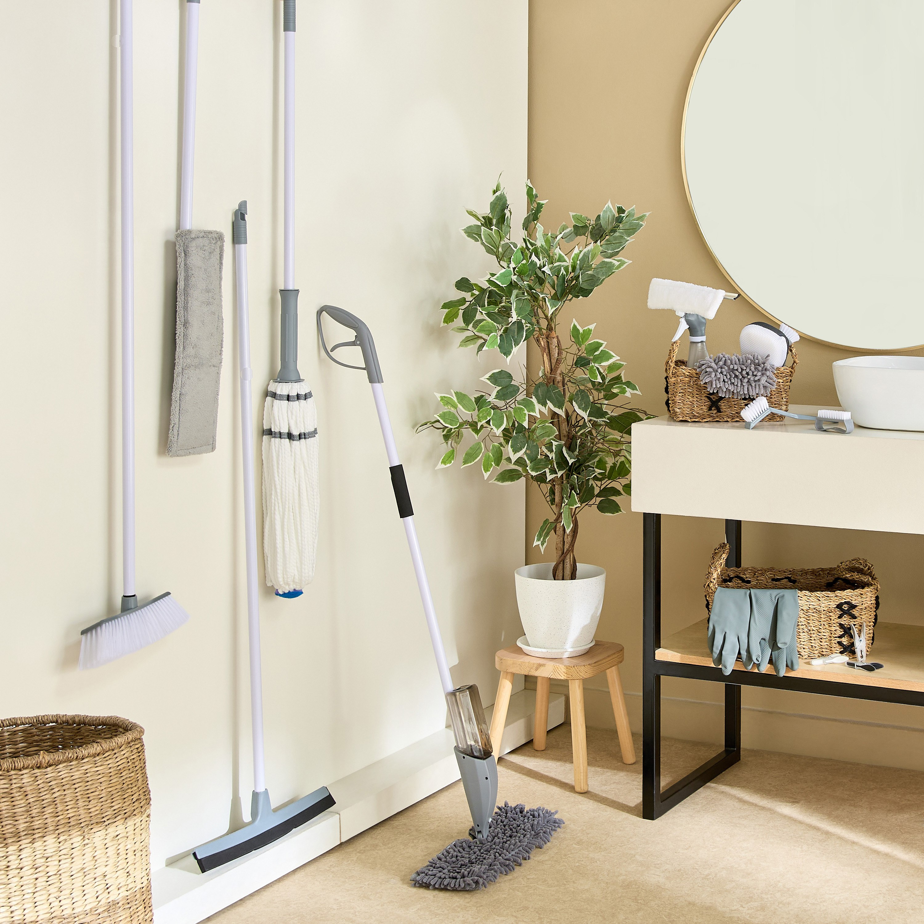 ممسحة ألياف دقيقة مسطحة بمقبض معدني من ألينا - 120 سم-hbxbathroom-laundry-cleaningaccessories-image-5