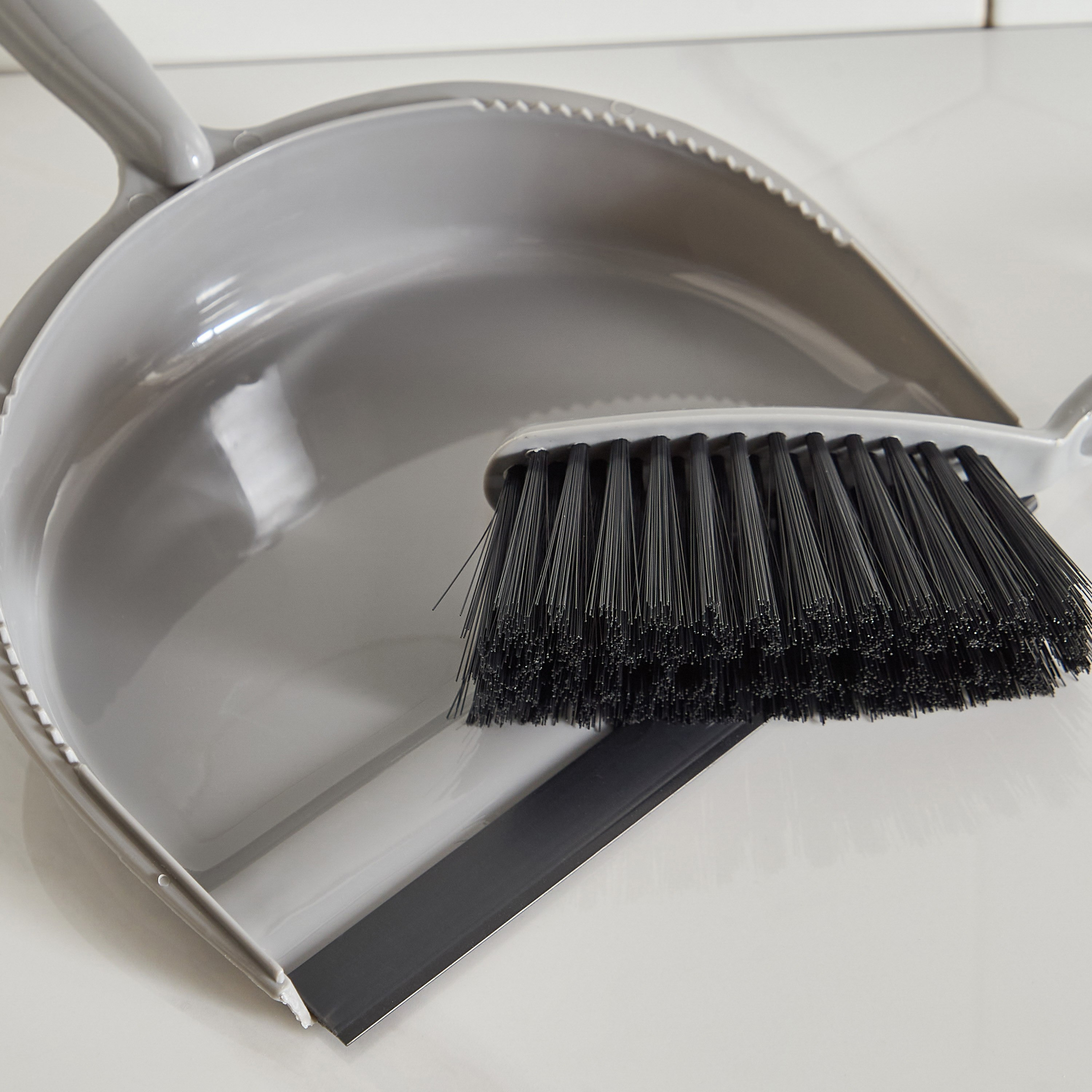 Alina Dustpan and Brush Set-hbxbathroom-laundry-cleaningaccessories-image-3