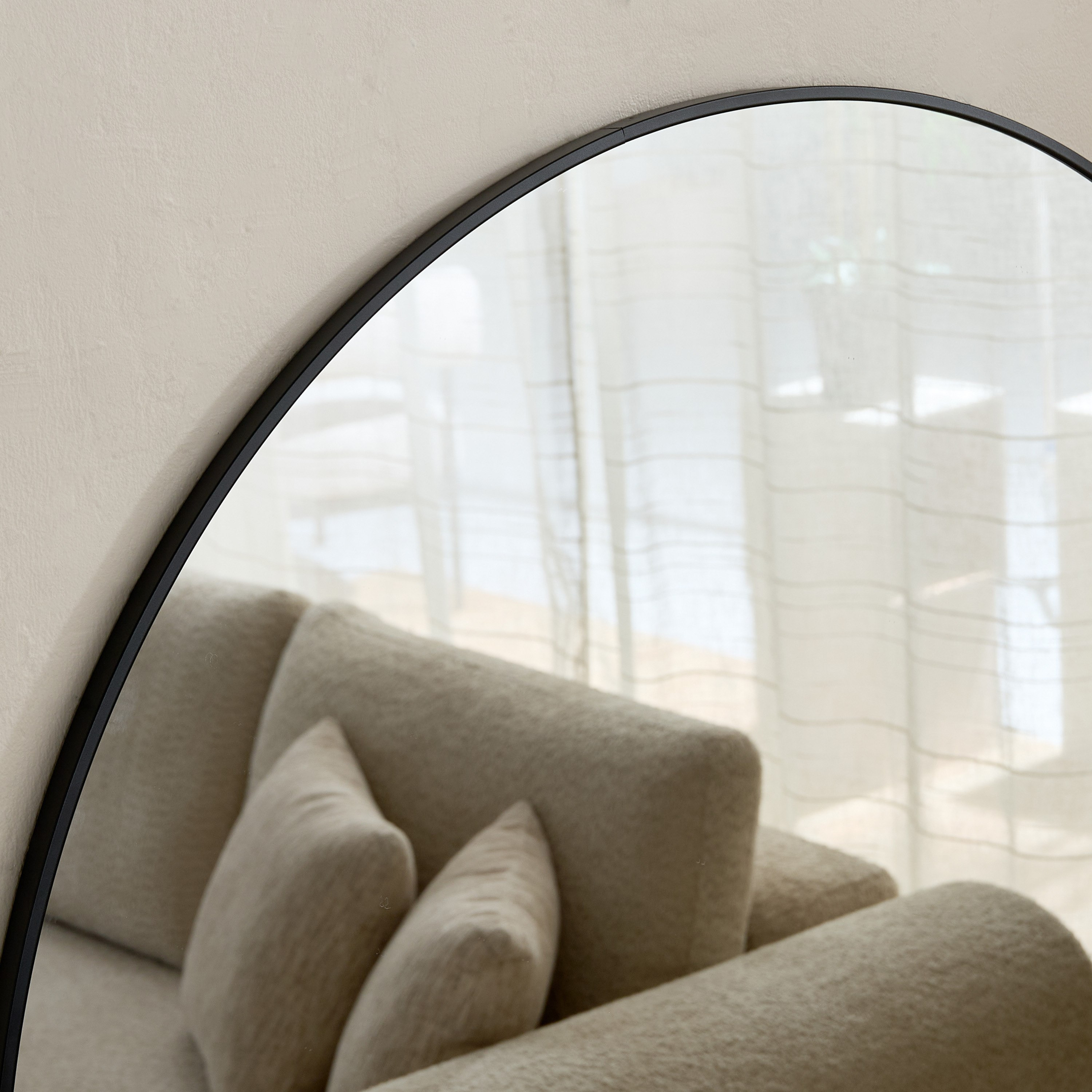 Sabrina Loft Metal Big Size Round Wall Mirror - 100x100x2 cm-hbxhomeware-hbxdecorandfurnishings-image-3