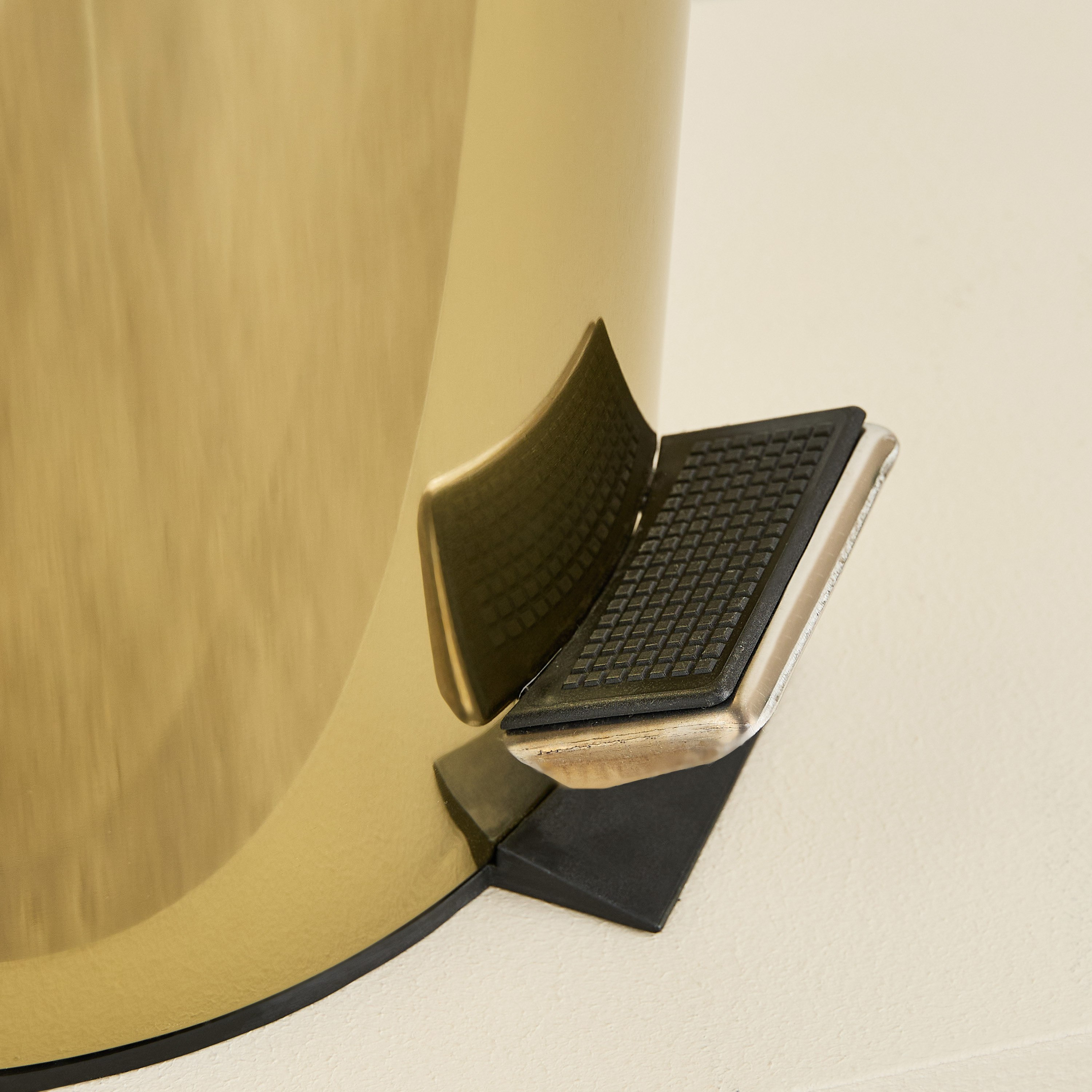 سلة بدواسة من بريميا - 12 لتر-hbxhomeware-hbxbathroom-image-4