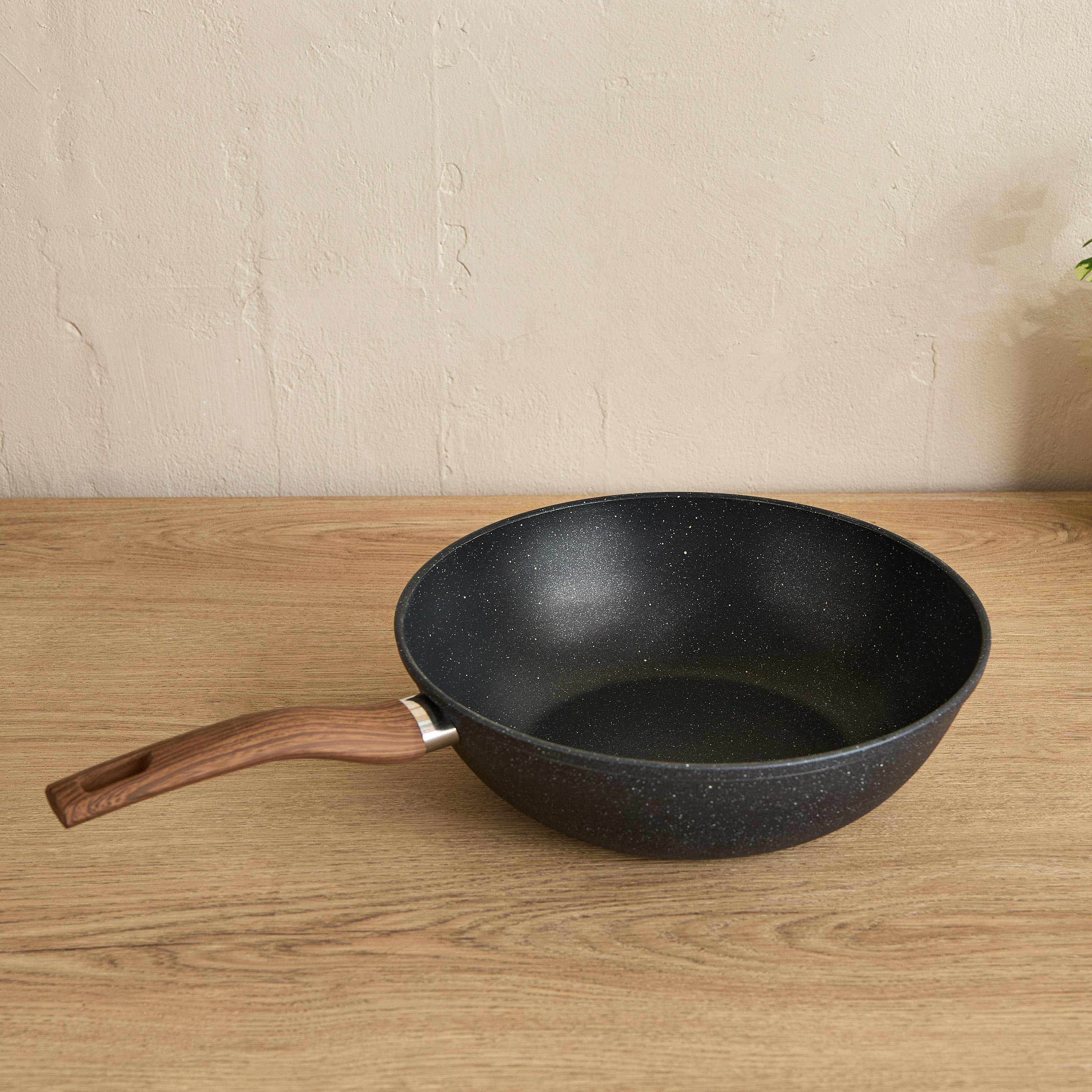 Vero Cuoco Wok Pan - 28 cm-hbxhomeware-hbxkitchen-image-1