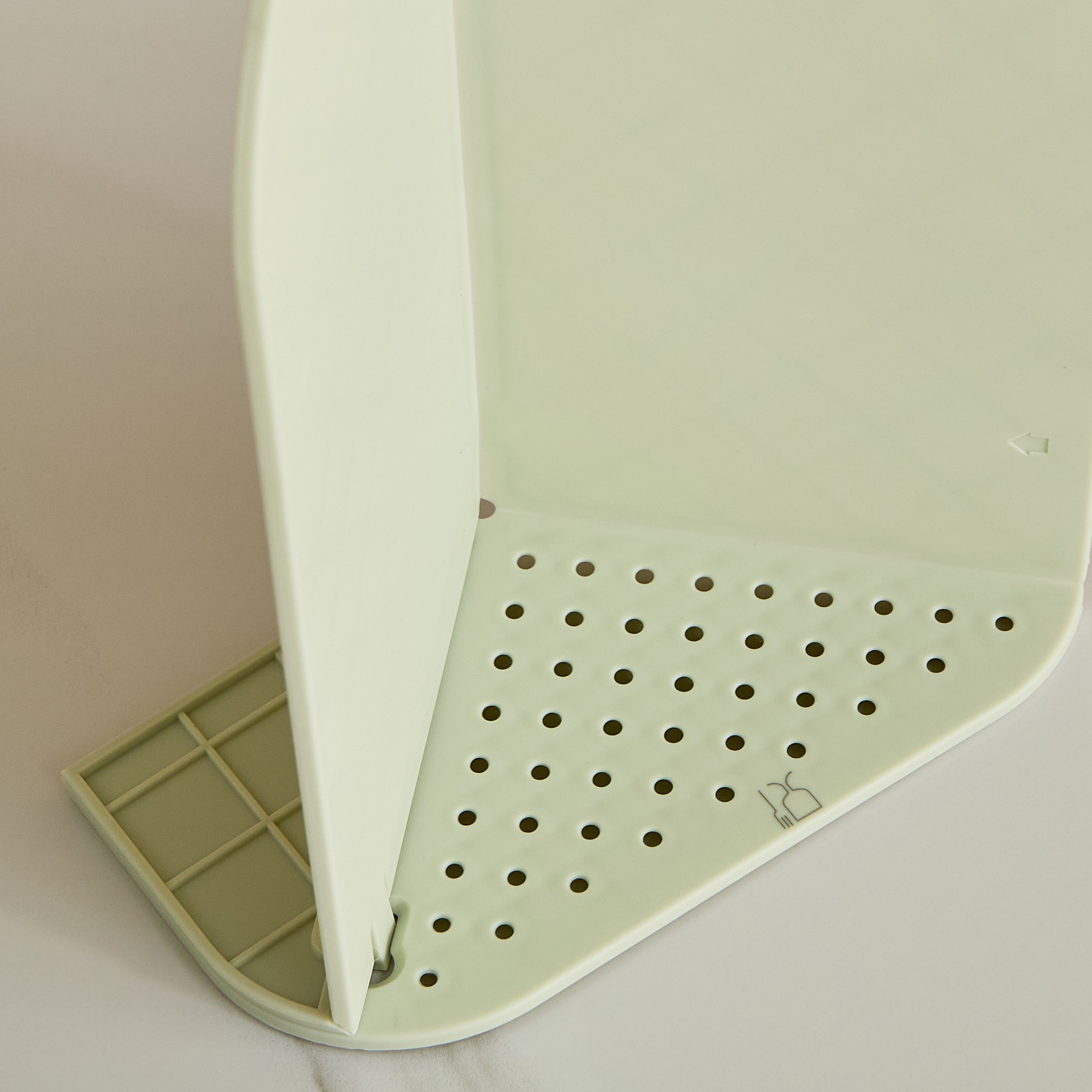 Vega Multi Purpose Foldable Cutting Board cum Strainer - 42.5x27 cm-hbxkitchen-kitchenware-choppingboards-image-4