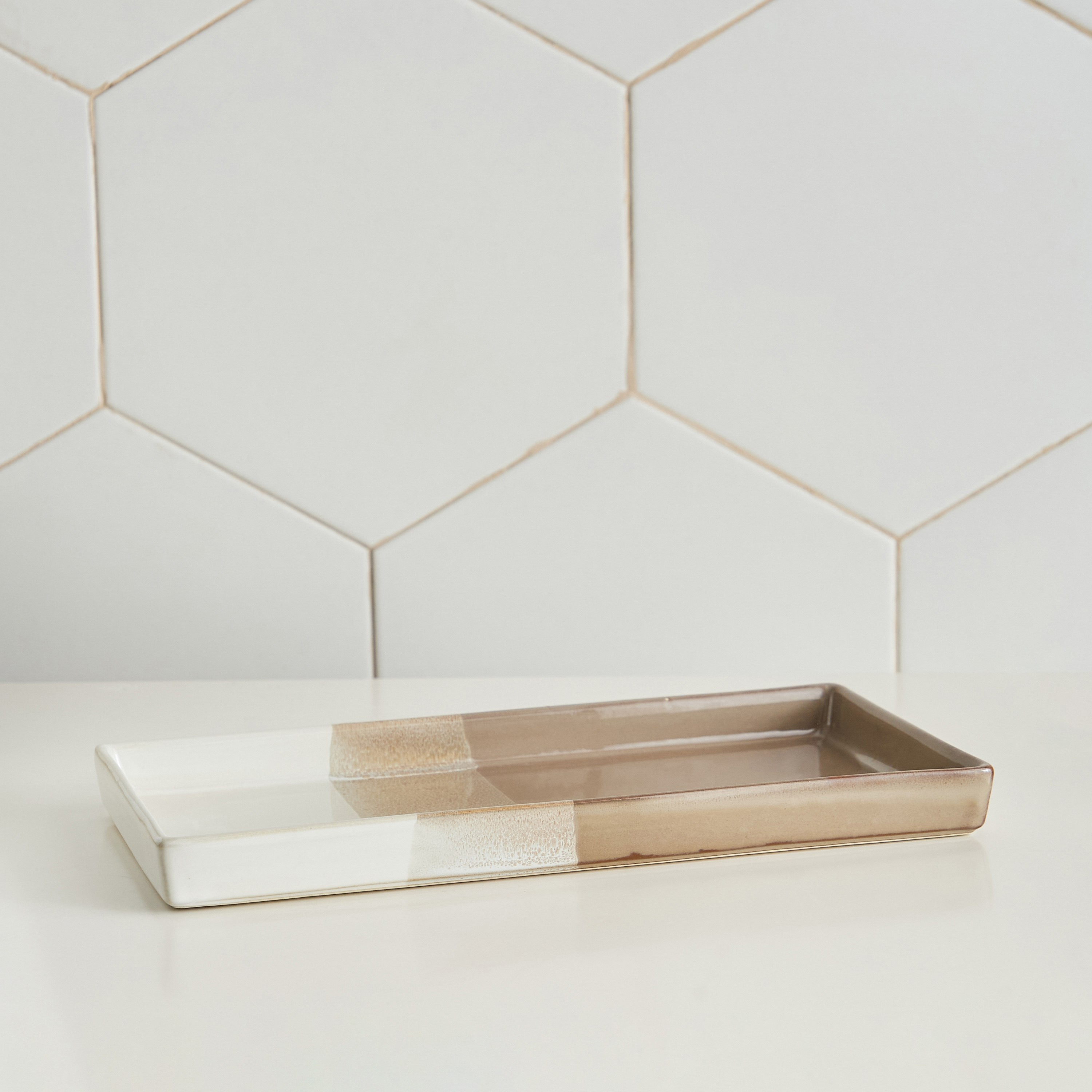 صينية مناشف سيراميك من سالتون-hbxdecorandfurnishings-bathroomaccessories-bathroomsets-image-4