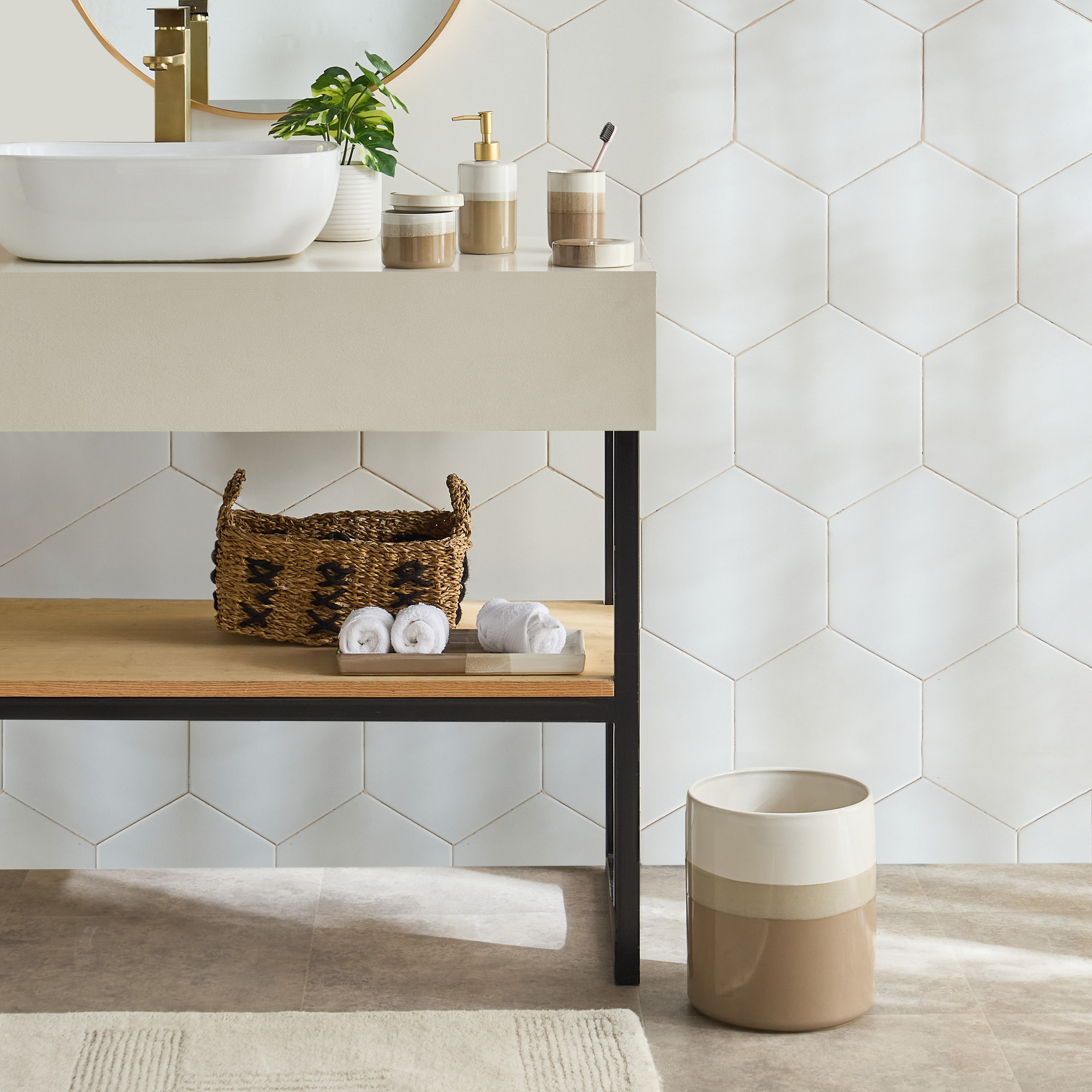 صينية مناشف سيراميك من سالتون-hbxdecorandfurnishings-bathroomaccessories-bathroomsets-image-7