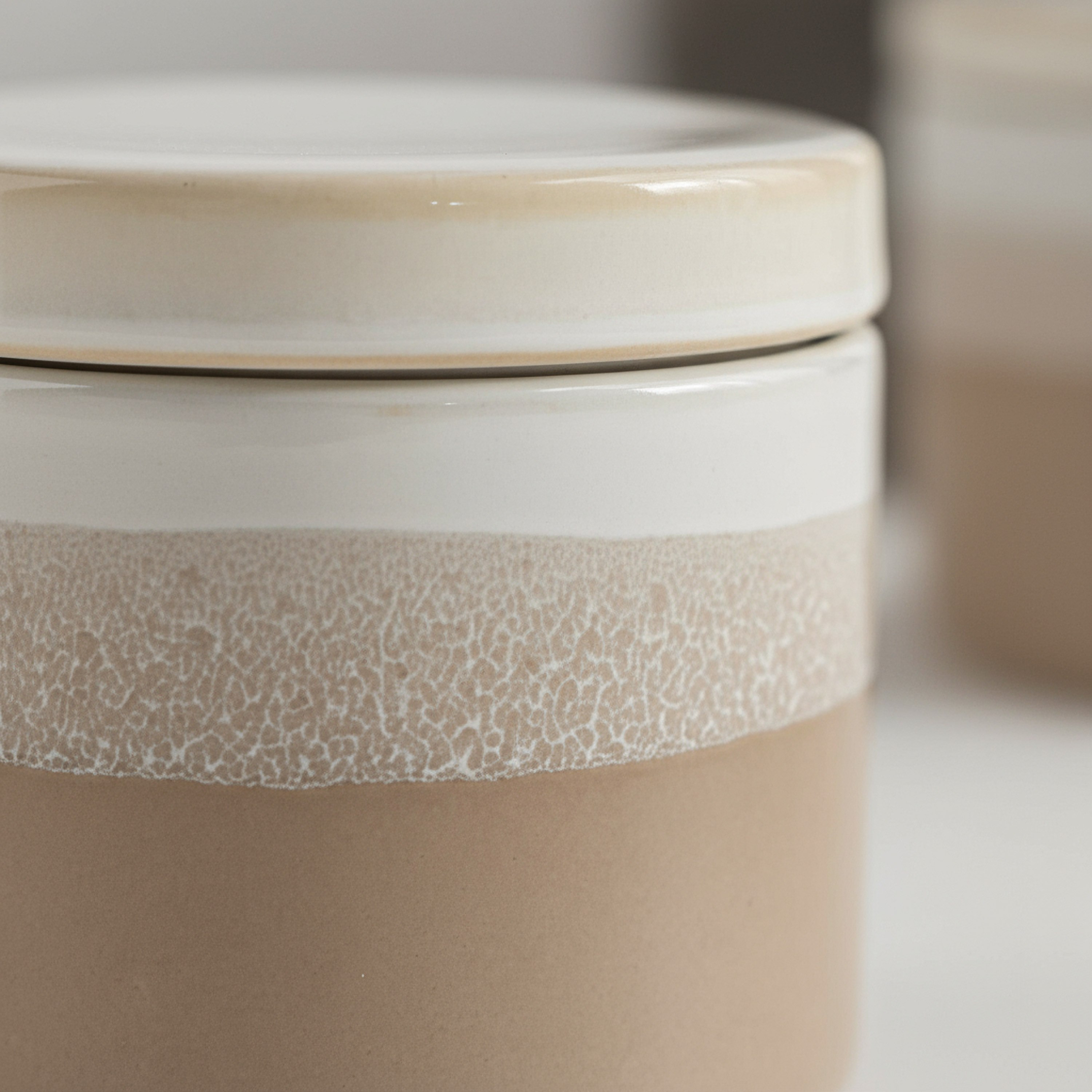 جرة قطن سيراميك من سالتون-hbxhomeware-bathandlaundry-tissueboxesandcottonjars-image-2
