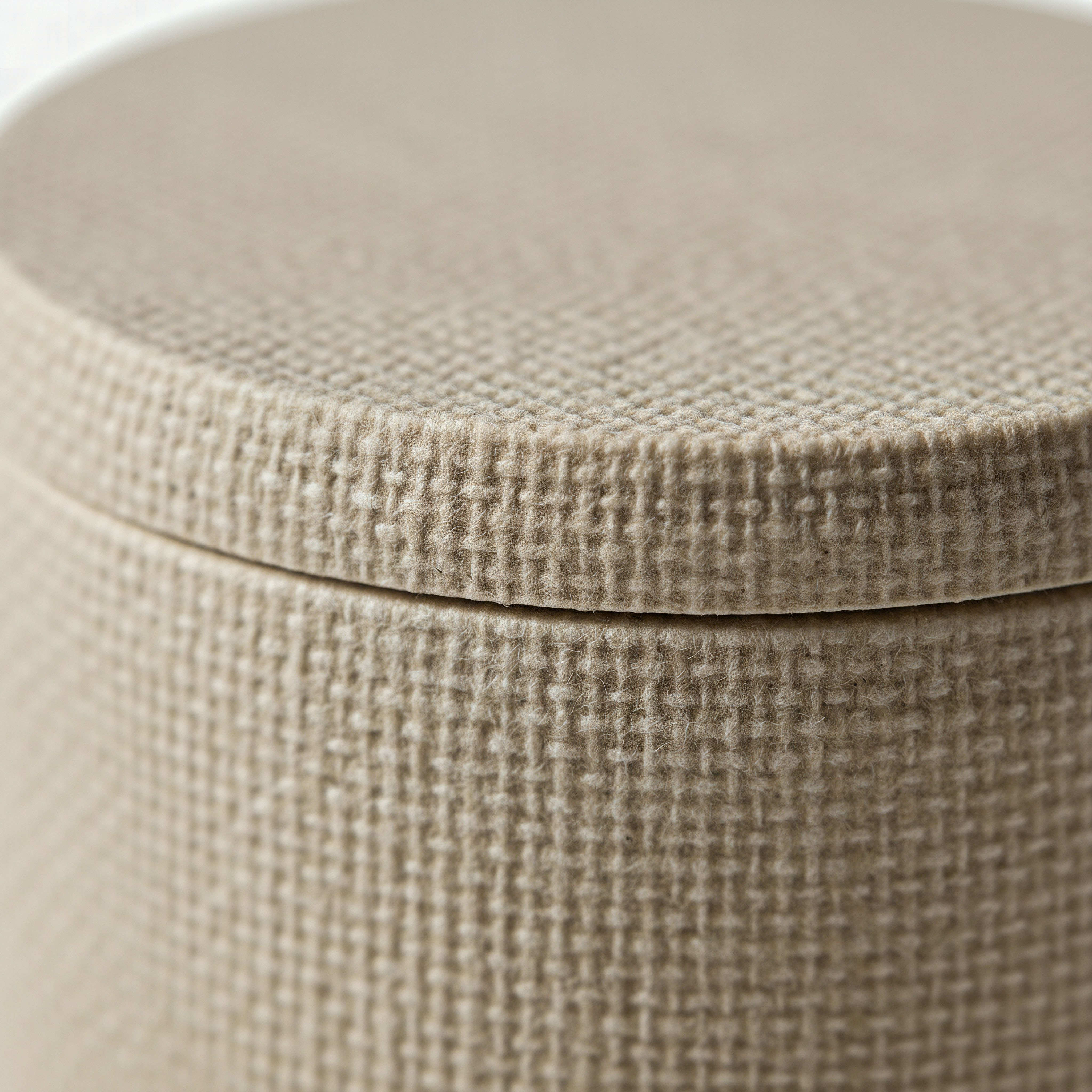جرّة قطن راتنج من ساتن-hbxhomeware-bathandlaundry-tissueboxesandcottonjars-image-2