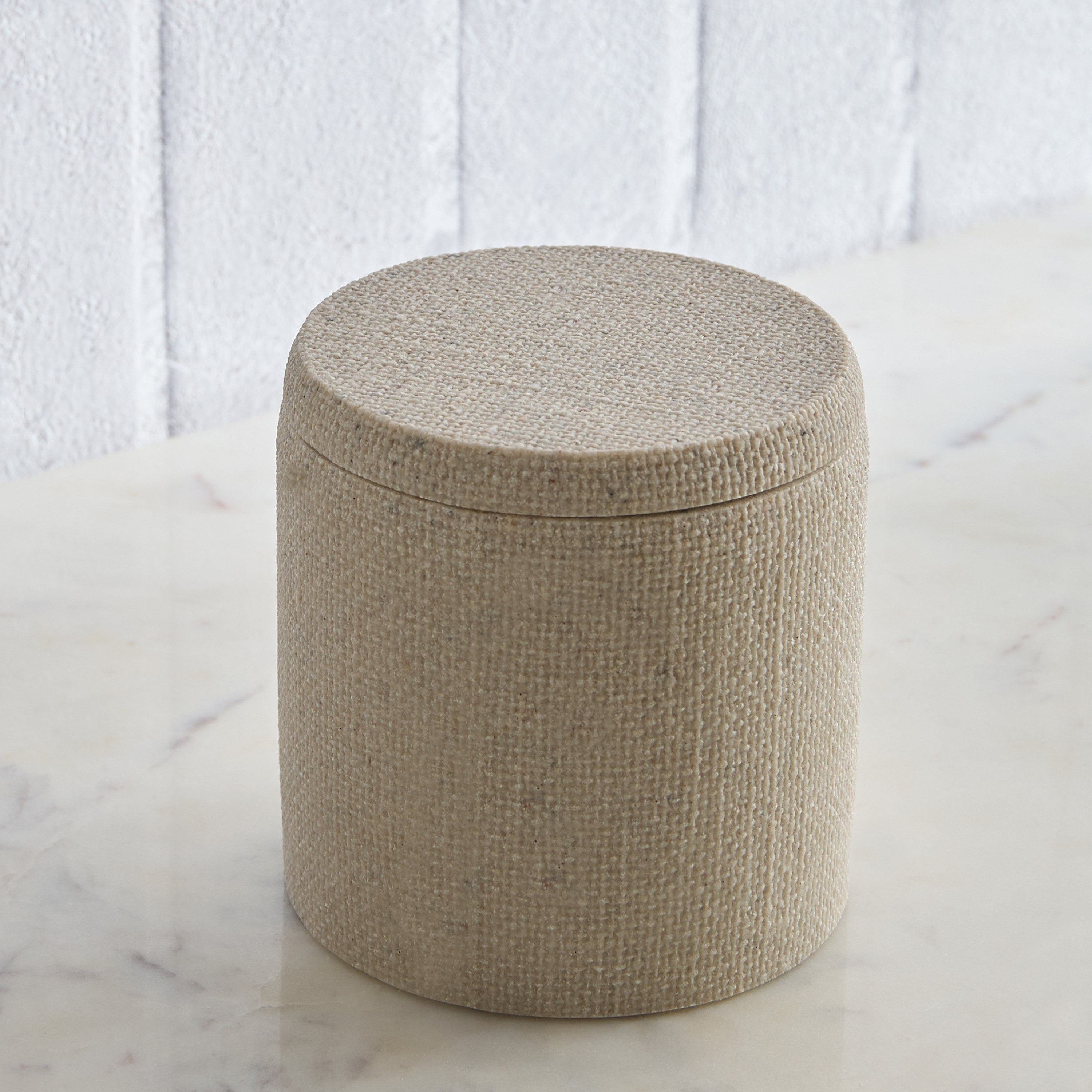 جرّة قطن راتنج من ساتن-hbxhomeware-bathandlaundry-tissueboxesandcottonjars-image-4