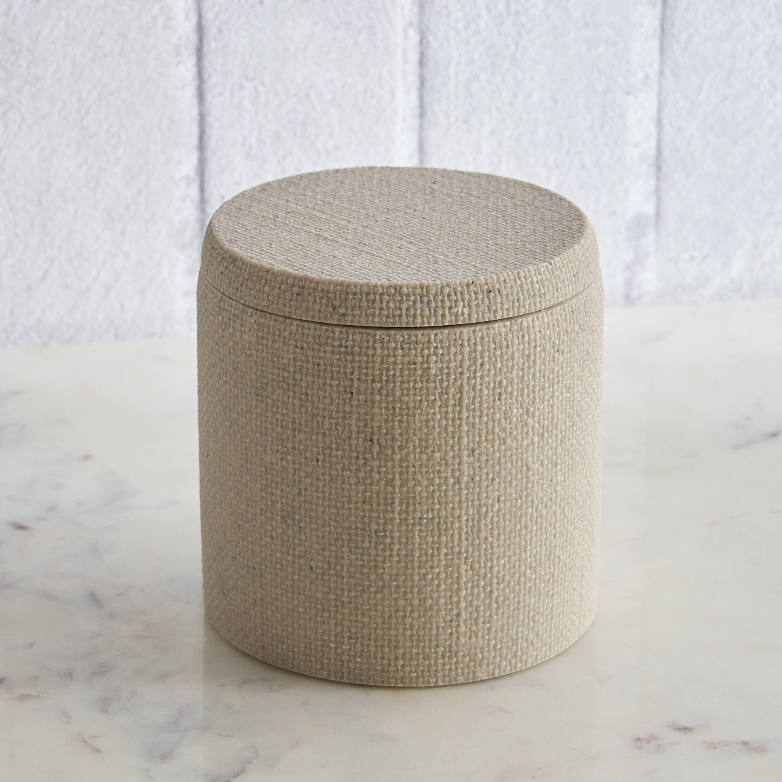 جرّة قطن راتنج من ساتن-hbxhomeware-bathandlaundry-tissueboxesandcottonjars-image-5