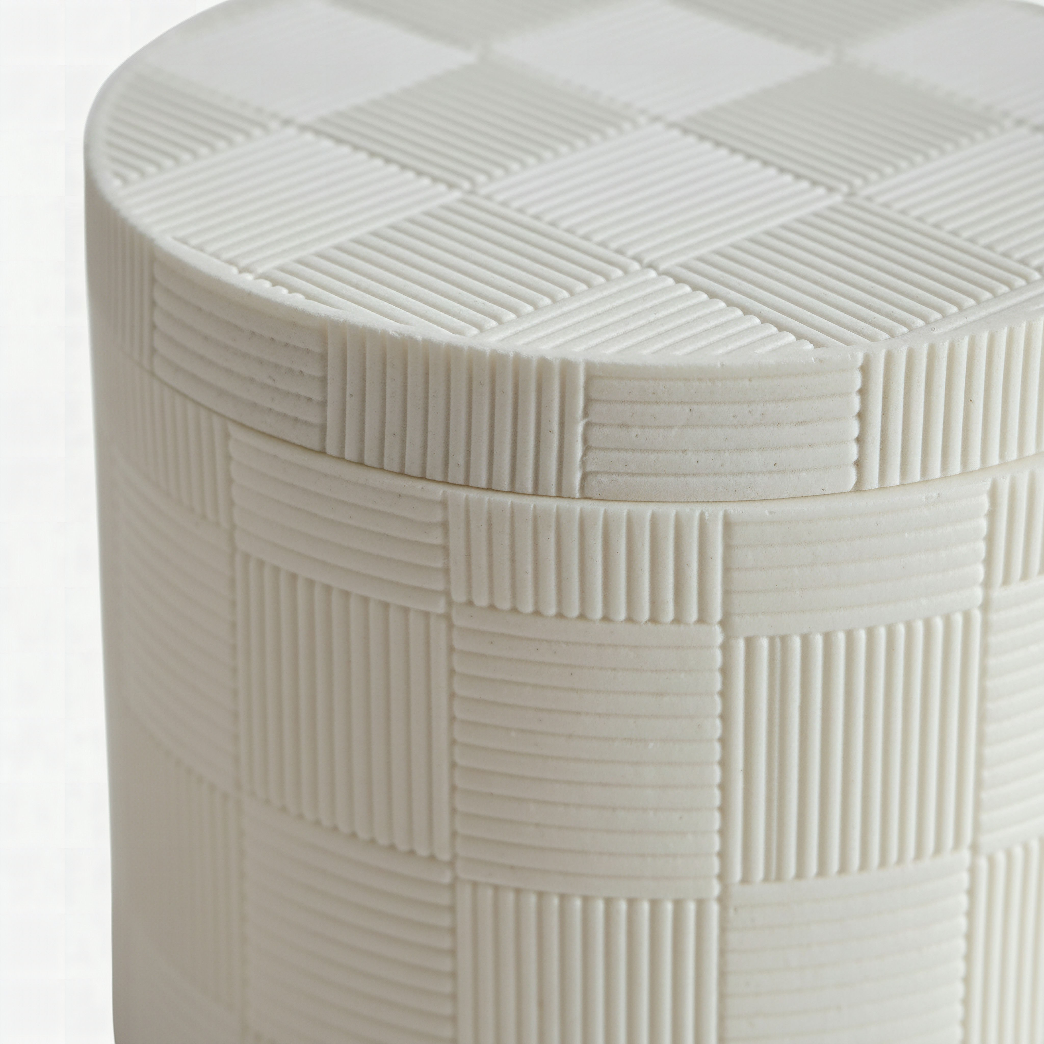 Juan Resin Cotton Jar-hbxhomeware-bathandlaundry-tissueboxesandcottonjars-image-3