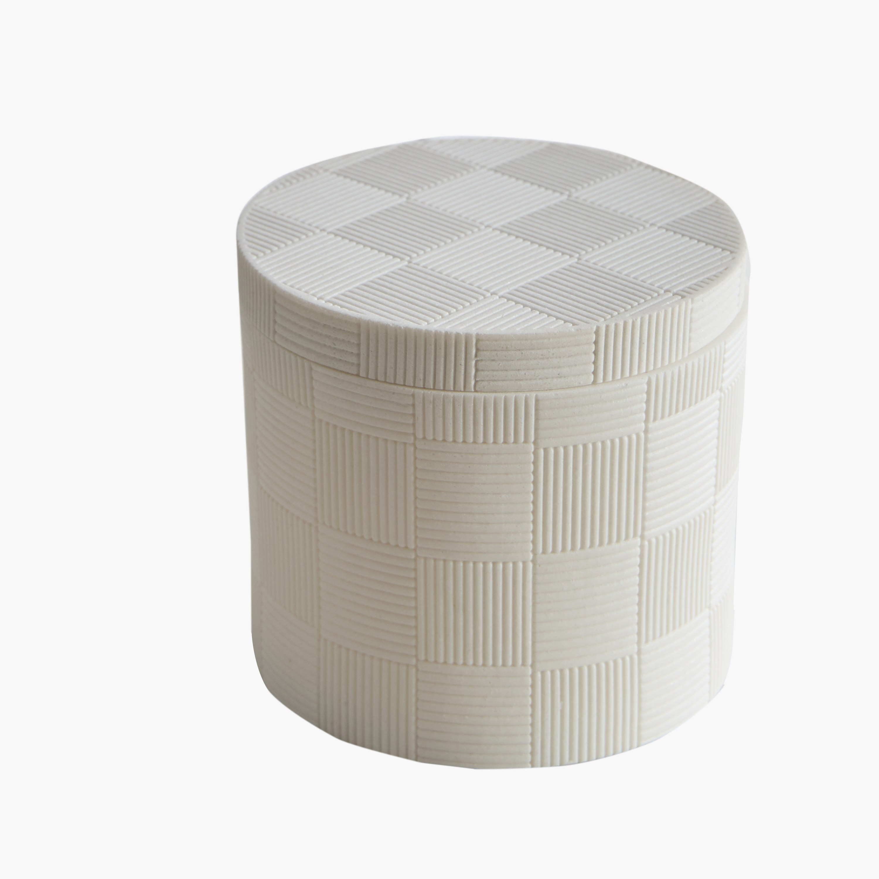 Juan Resin Cotton Jar-hbxhomeware-bathandlaundry-tissueboxesandcottonjars-image-8