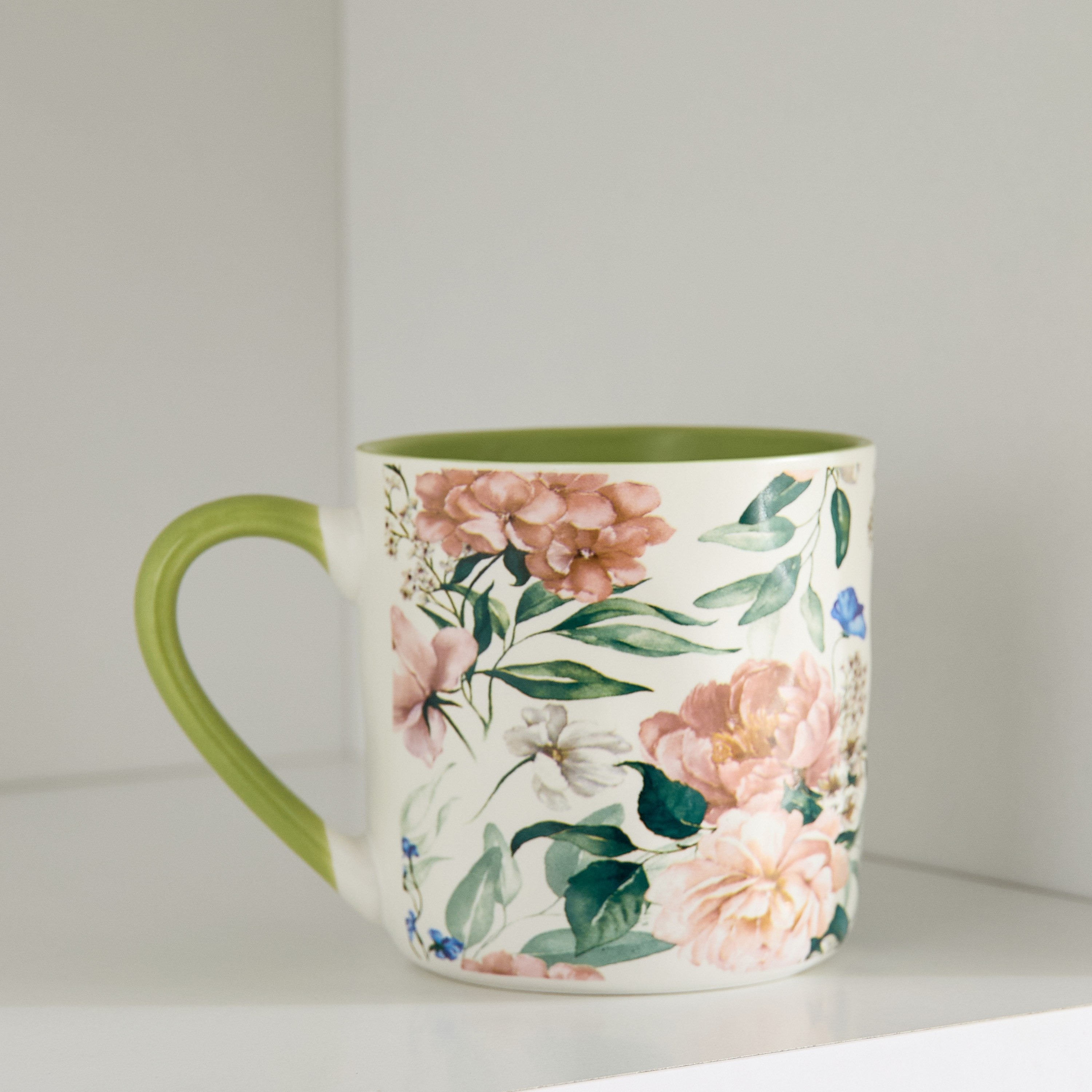 مج بطبعات أزهار استوائية من جوانا - 380 مل-hbxhomeware-diningandtabletop-coffeeandteasets-image-4