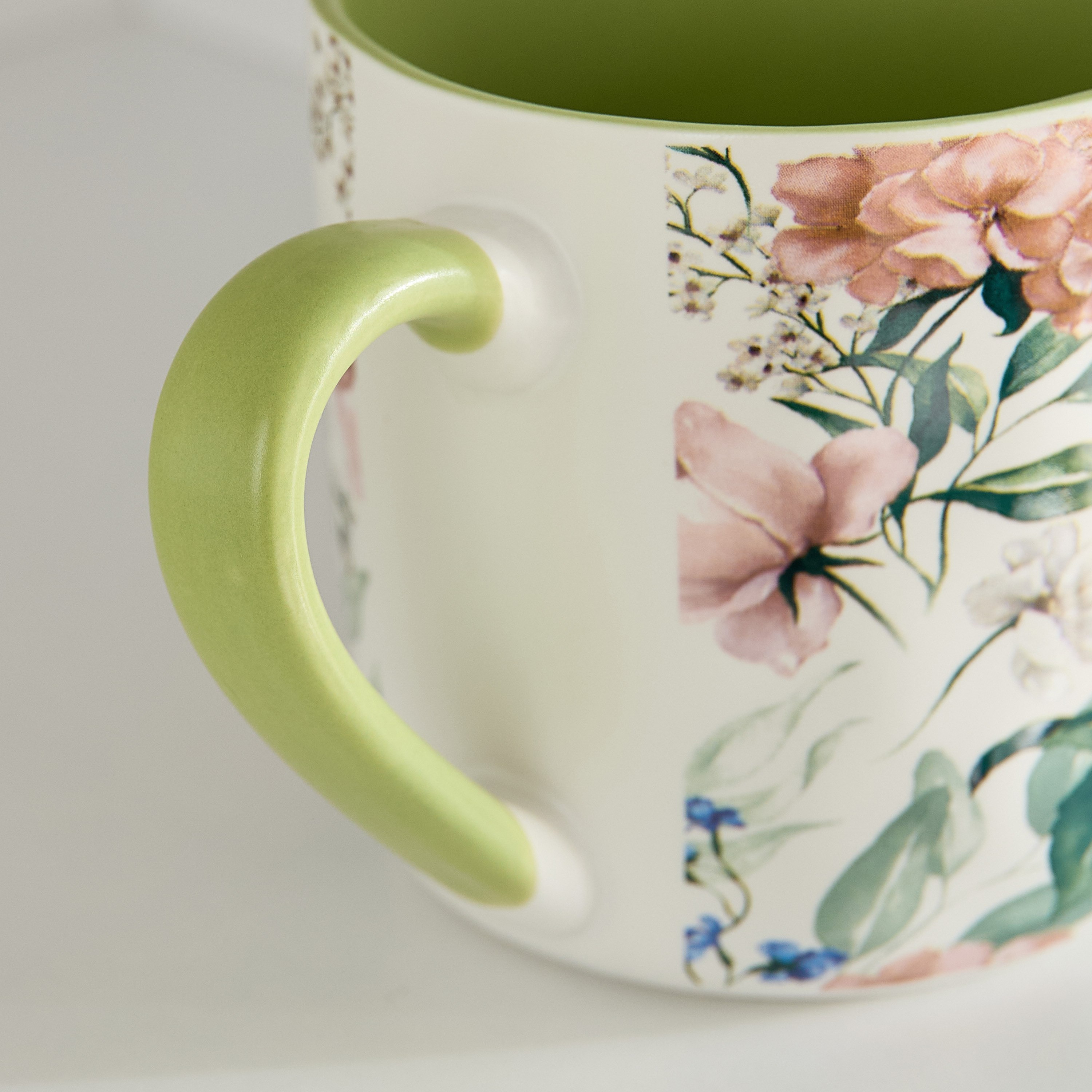 مج بطبعات أزهار استوائية من جوانا - 380 مل-hbxhomeware-diningandtabletop-coffeeandteasets-image-6