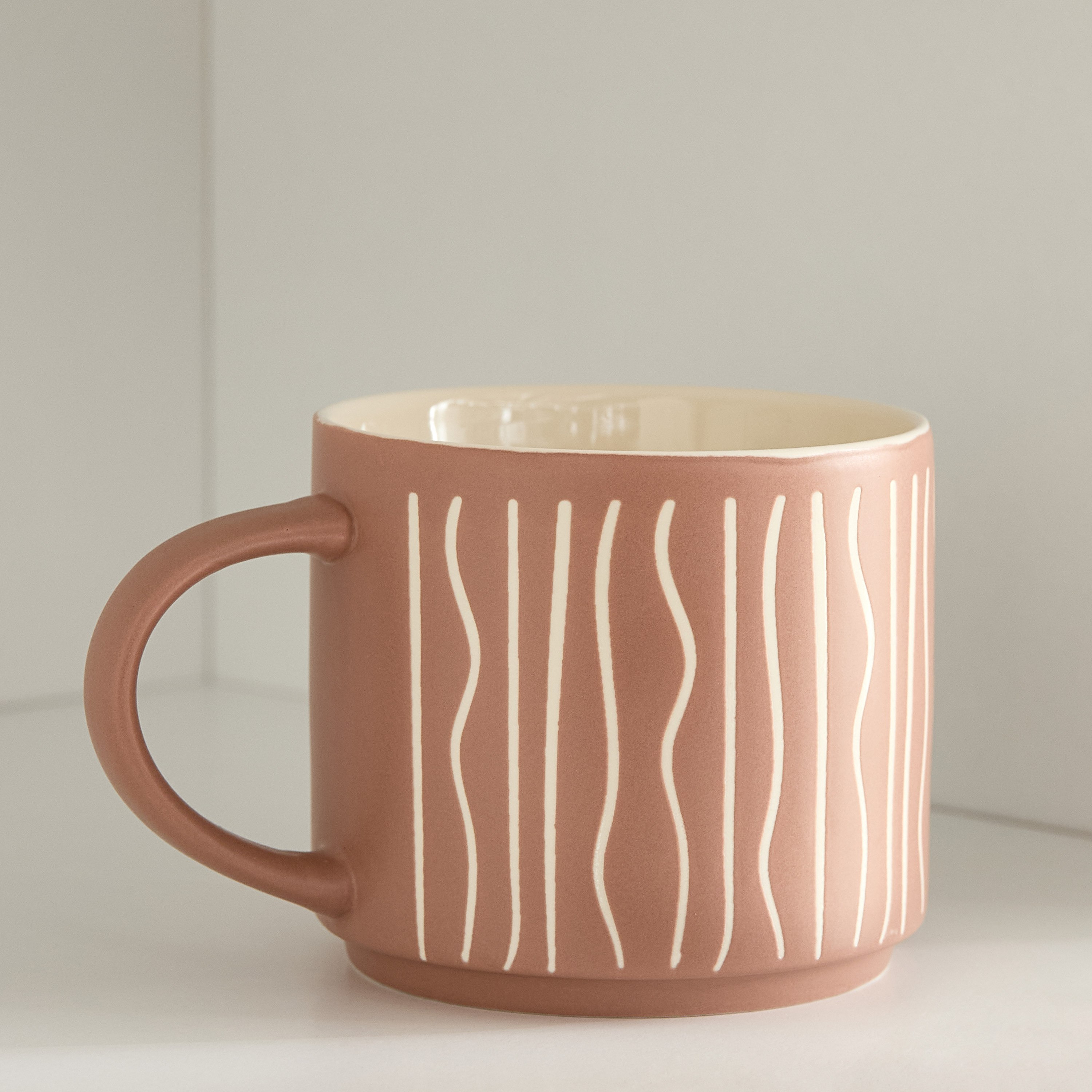 مج مخطط من جوانا - 400 مل-hbxhomeware-diningandtabletop-coffeeandteasets-image-4