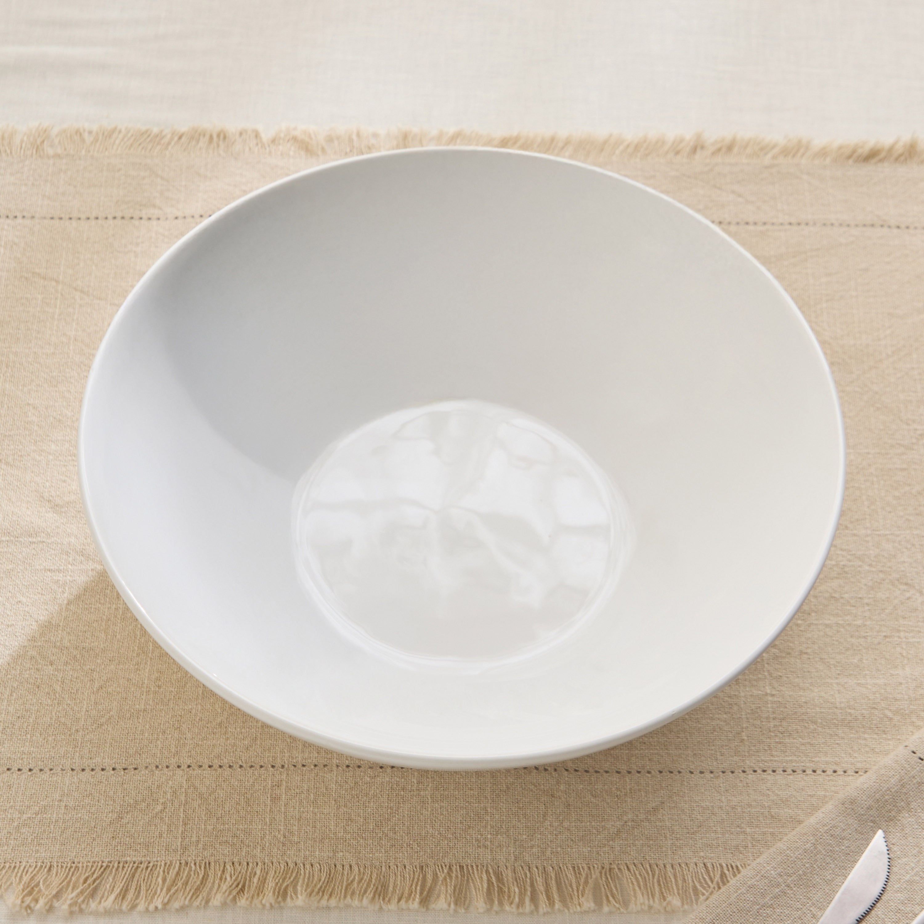 Alba Serving Bowl - 32x30x10 cm-hbxdecorandfurnishings-tabletop-serveware-image-2