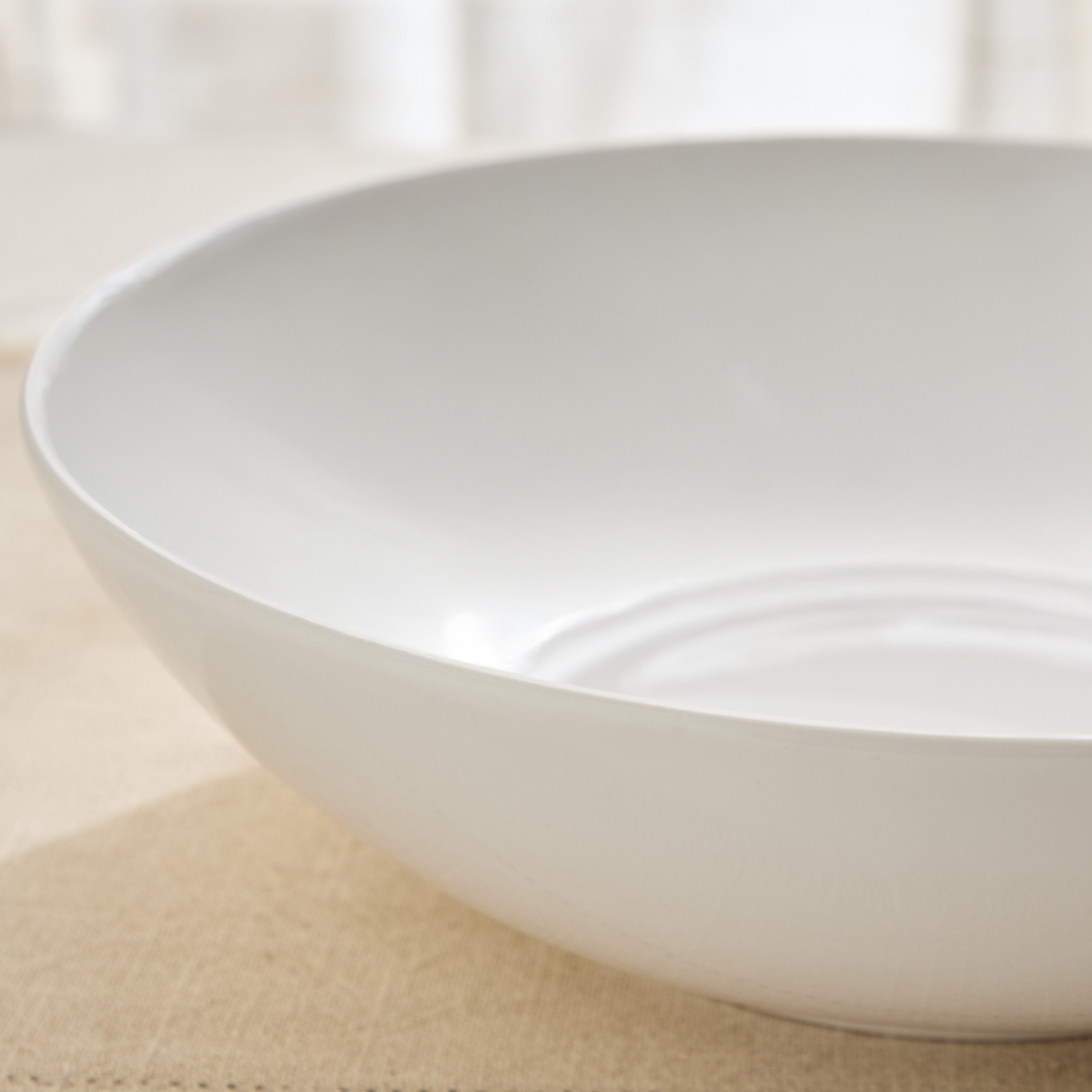 Alba Serving Bowl - 32x30x10 cm-hbxdecorandfurnishings-tabletop-serveware-image-3