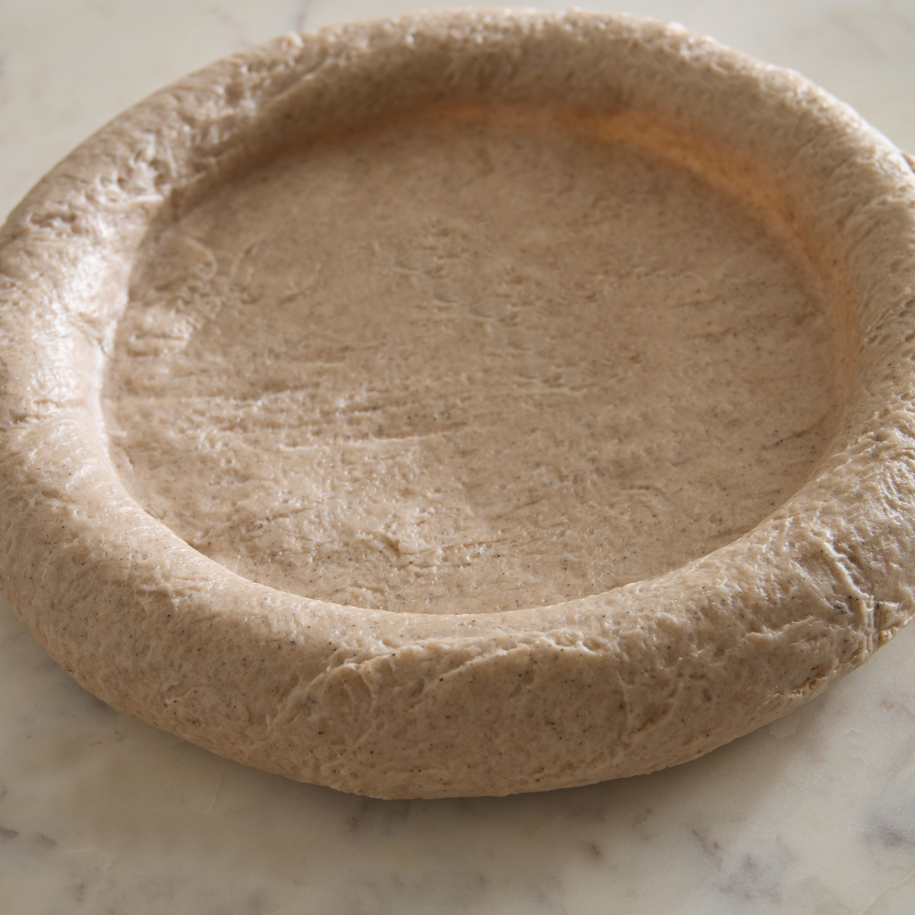 Canto Luxe Travetine Finish Polyresin Round Tray - 20x20x3 cm-PROMO_HB_AE_B1G1_250925-image-3