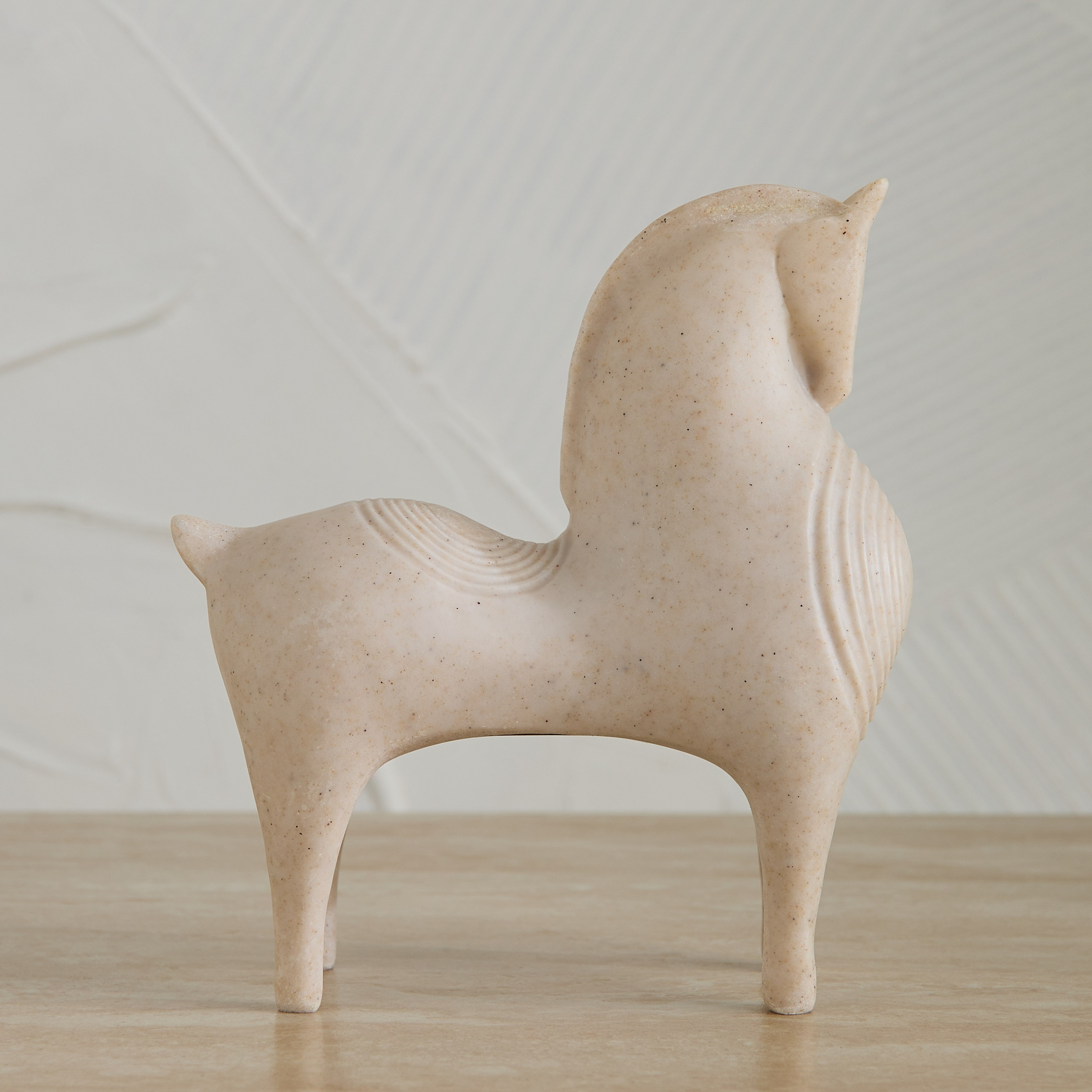 Whyton Luxe Polyresin Horse Accent - 17x8x19 cm-hbxhomeware-homedecor-figurinesandornaments-image-2