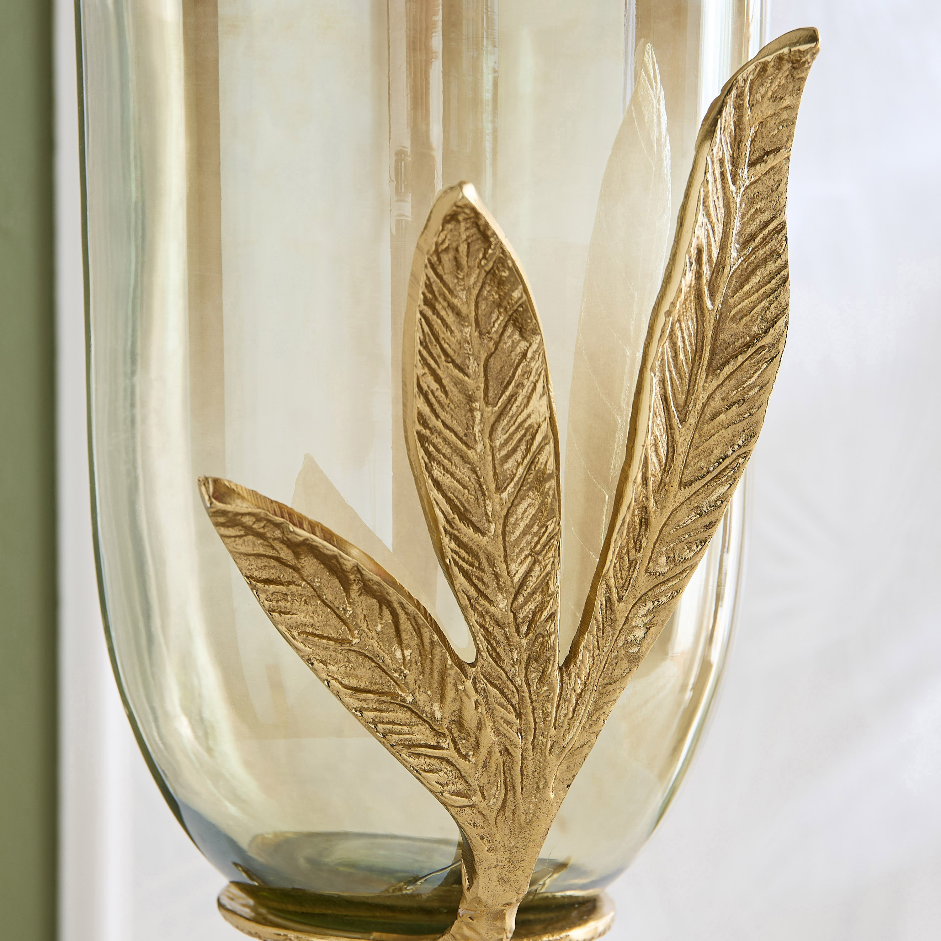 Eternity Bloom Aluminium Leaf Base Vase - 21x19.5x31 cm-hbxbedroom-decorandaccessories-vases-image-3