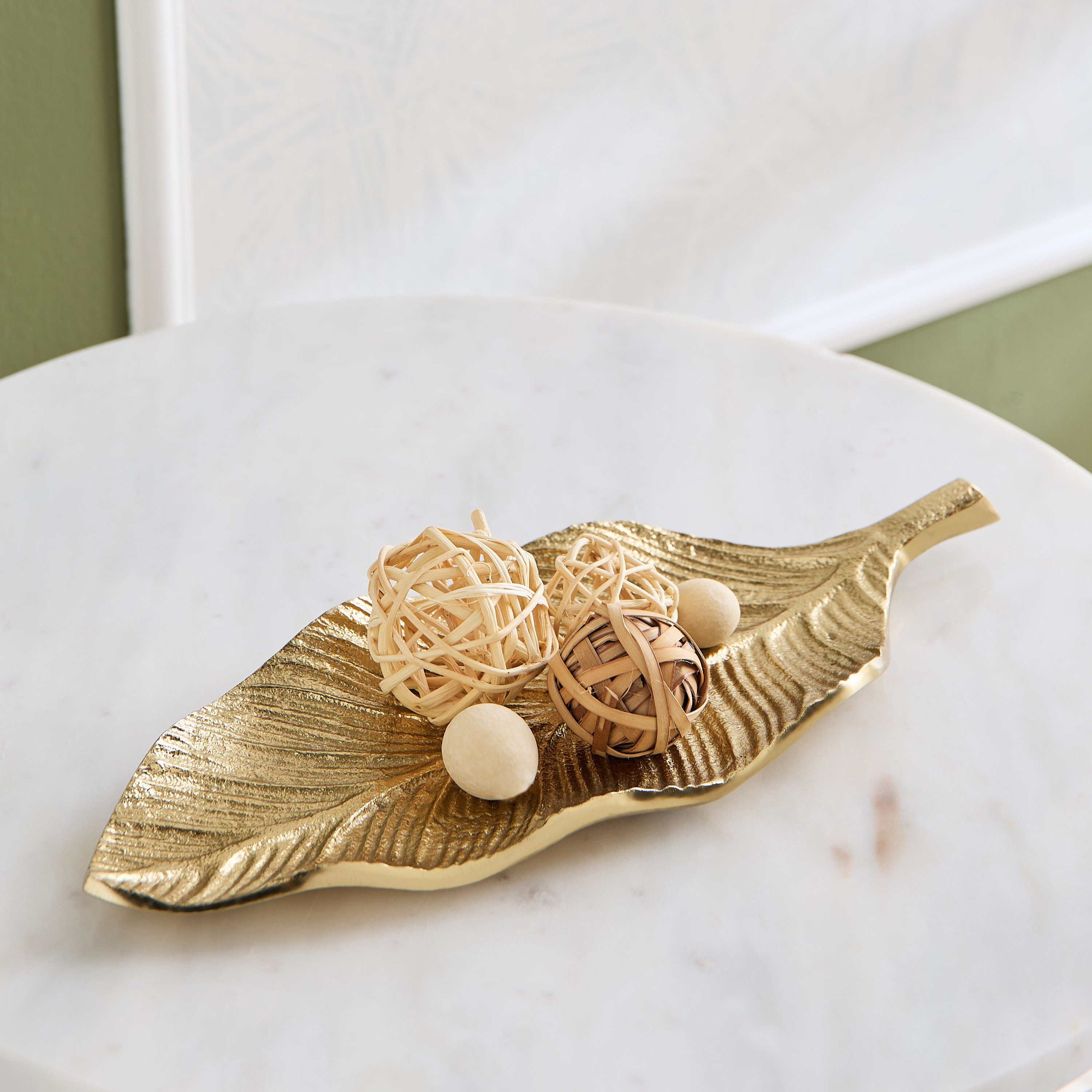 Eternity Bloom Aluminium Leaf Decorative Tray - 34x18x4 cm-hbxhomeware-hbxdecorandfurnishings-image-2