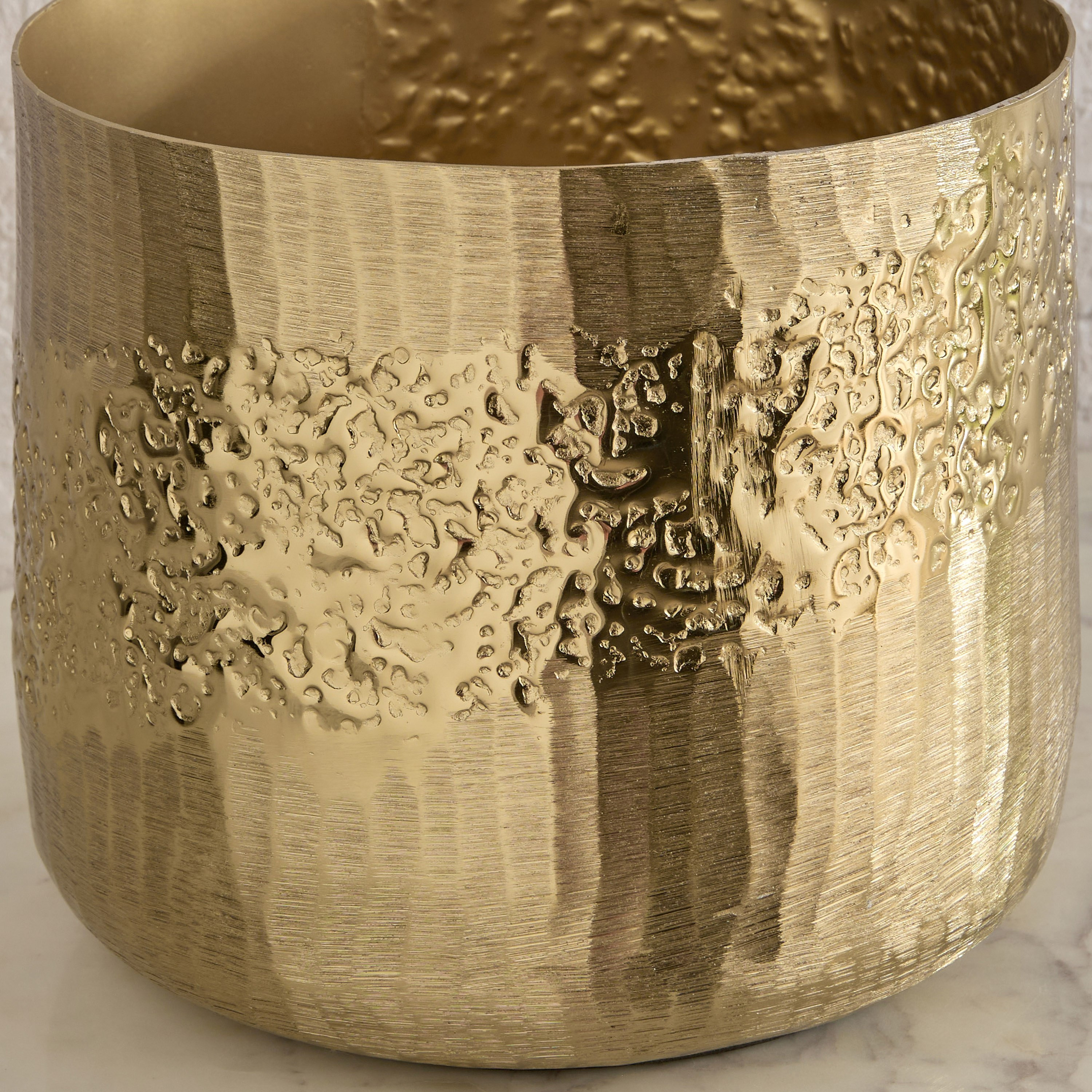 Melrose Litt Aluminium Textured Planter - 21x21x18 cm-PROMO_HB_AE_B1G1_250925-image-3