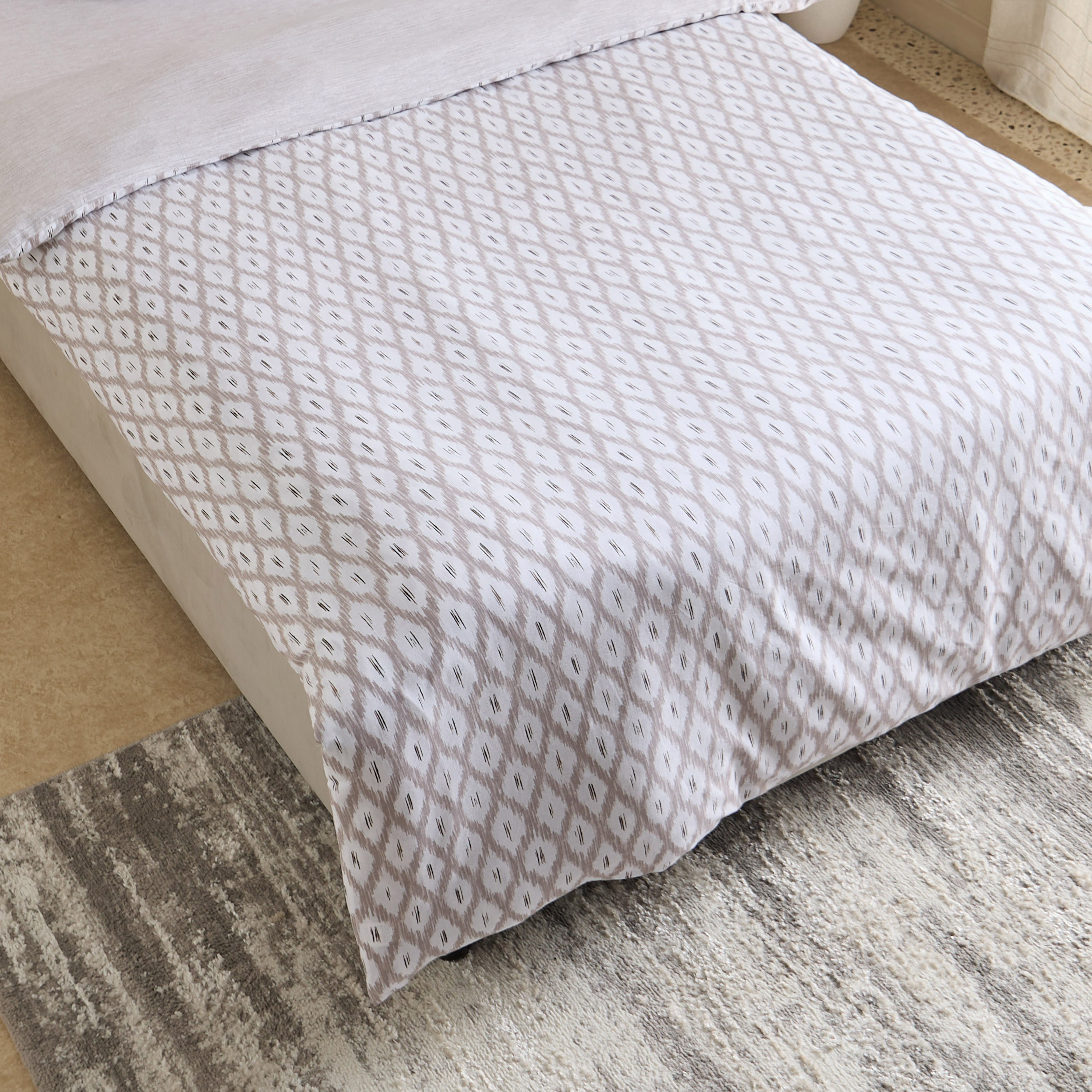 Aurora Zapta 3-Piece Printed Cotton Twin Duvet/Quilt Cover Set - 150x220 cm-hbxhomeware-hbxbedroom-image-3