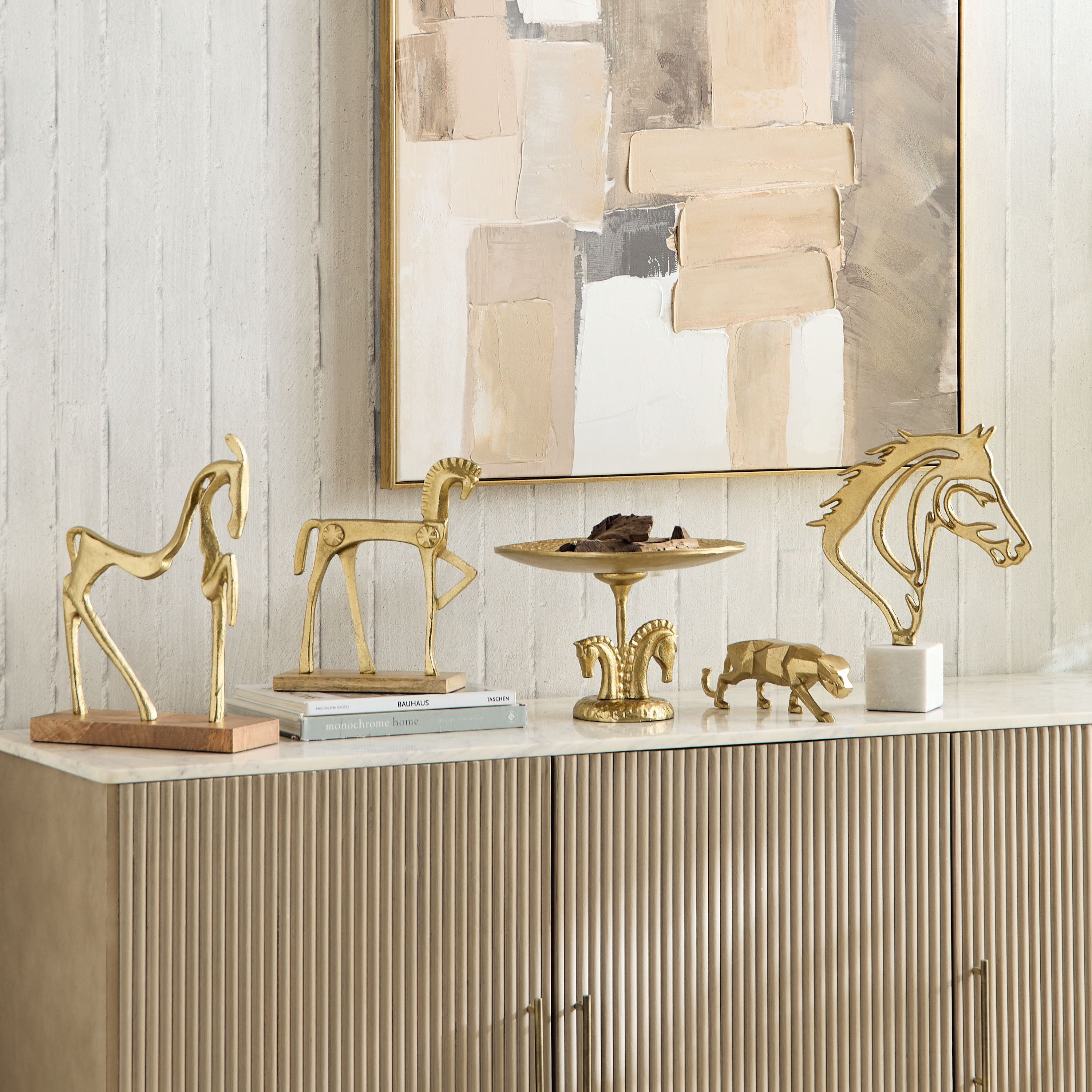 تمثال حصان ألومنيوم بقاعدة خشب من أسترو - 23x8.5x28 سم-hbxhomeware-homedecor-figurinesandornaments-image-3
