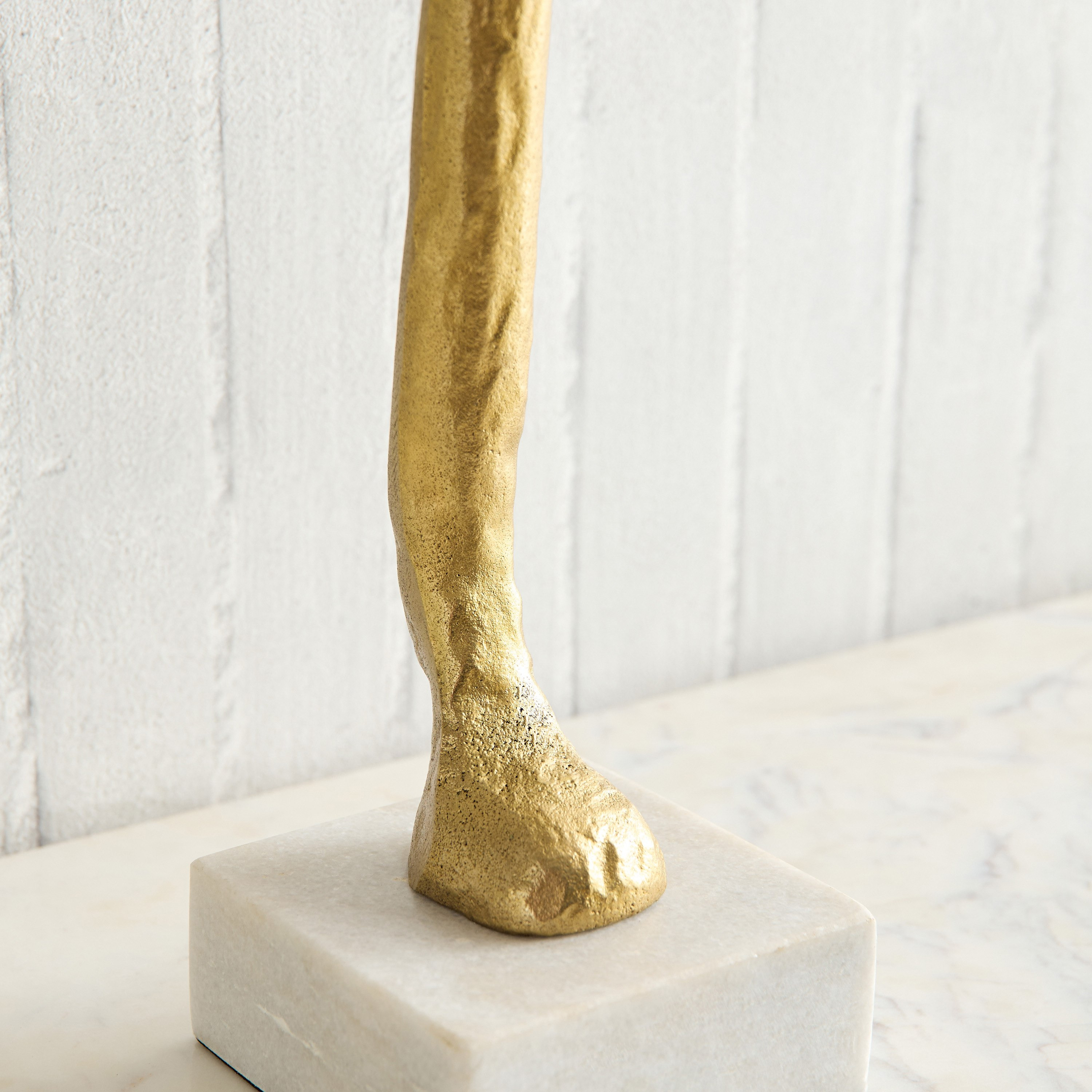تمثال إنسان بقاعدة رخام من بليك - 12.5x12.5x116 سم-hbxhomeware-homedecor-figurinesandornaments-image-4