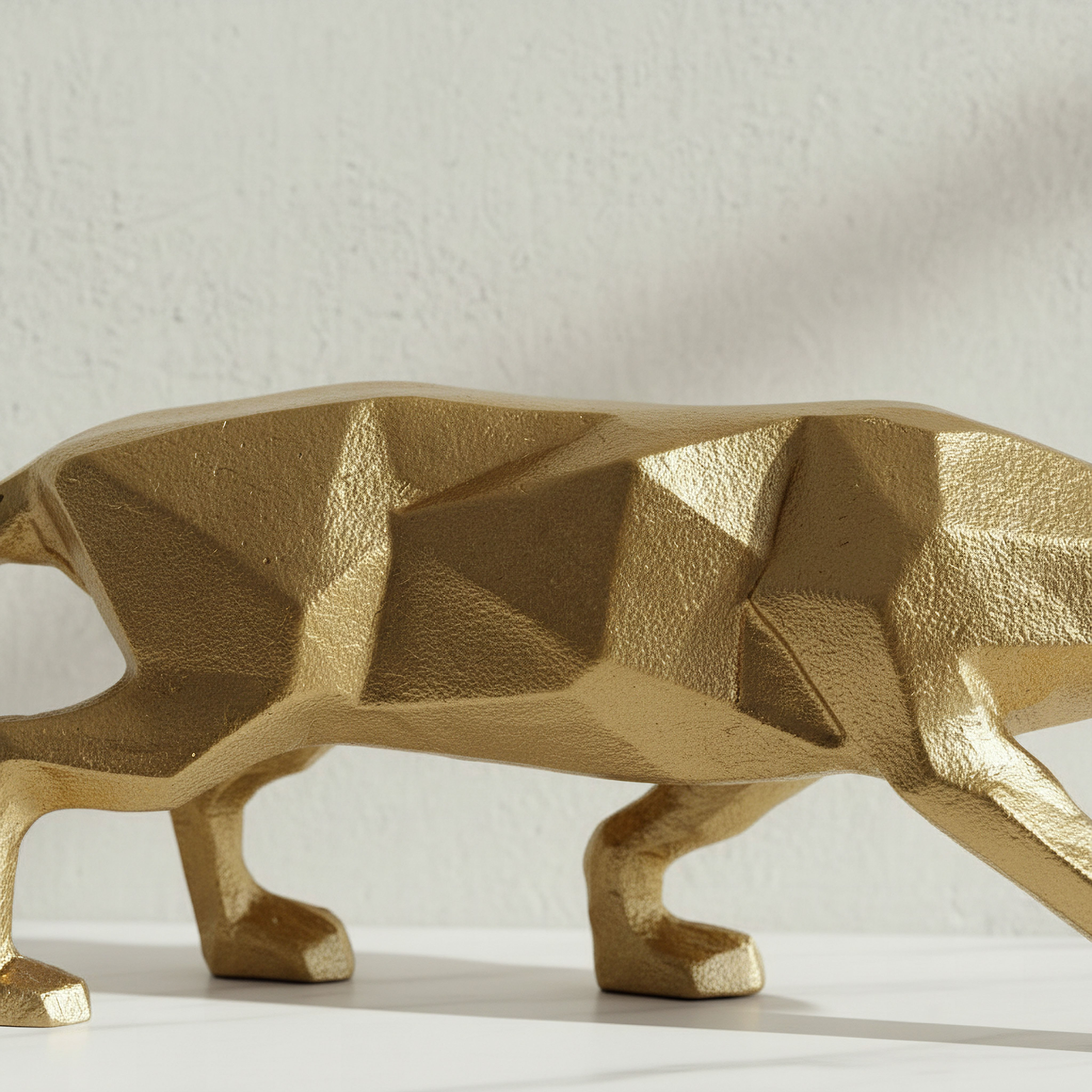 قطعة ديكور ألومنيوم على شكل فهد من أسترو - 26x6x9 سم-hbxhomeware-homedecor-figurinesandornaments-image-2