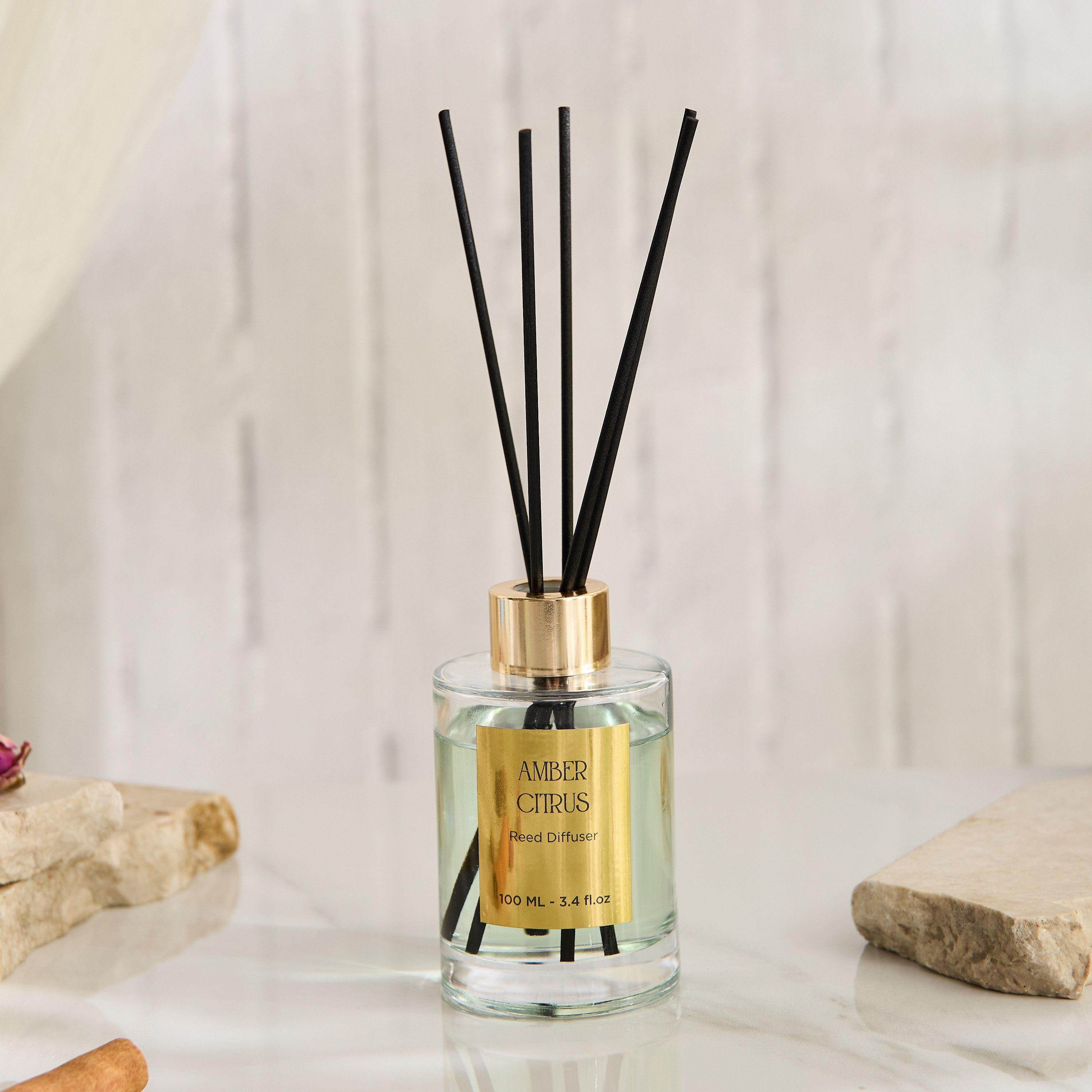 Evode Amber Citrus Reed Diffuser - 100 ml-hbxhomeware-hbxdecorandfurnishings-image-5