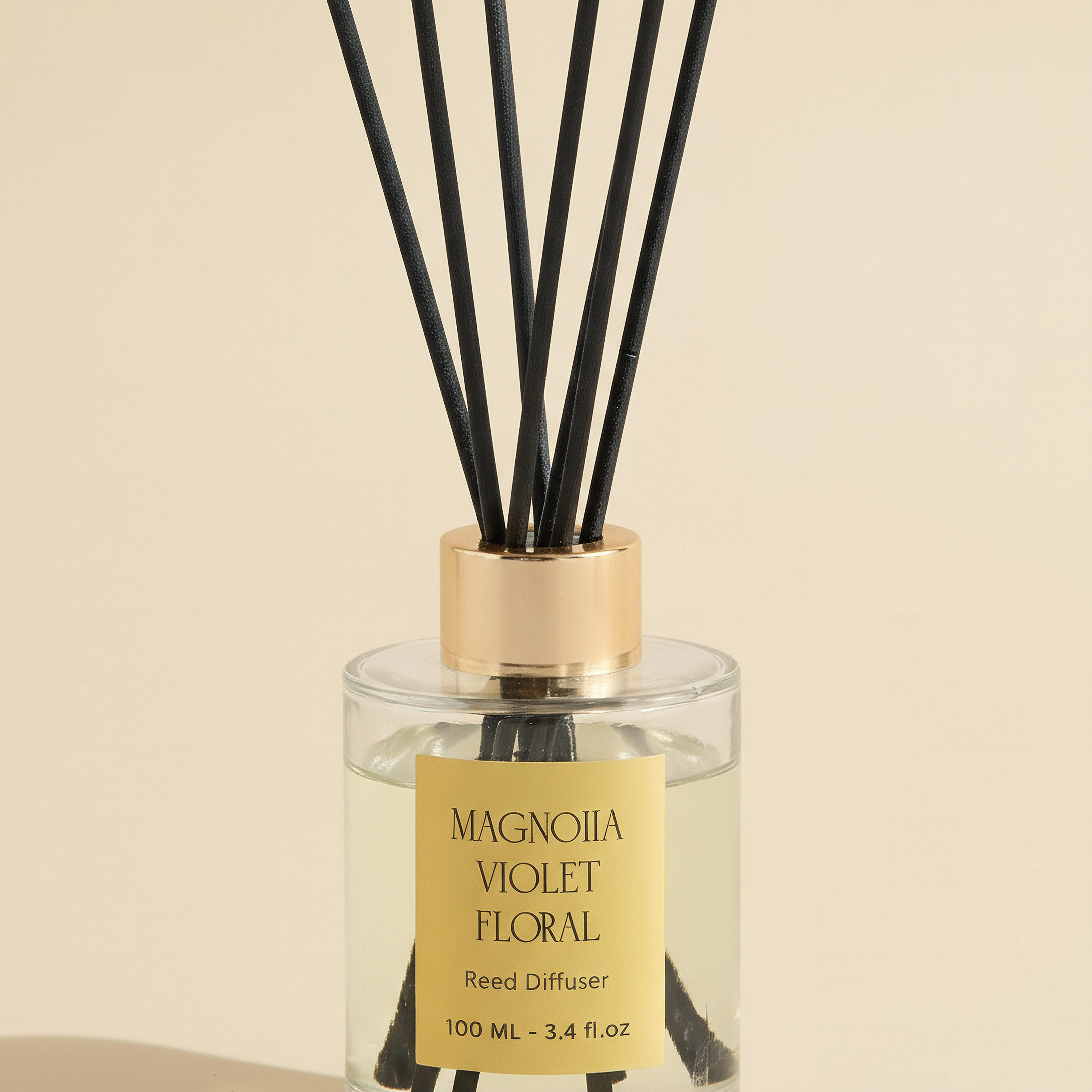 Evode Magnolia Violet Floral Reed Diffuser - 100 ml-hbxhomeware-hbxdecorandfurnishings-image-2