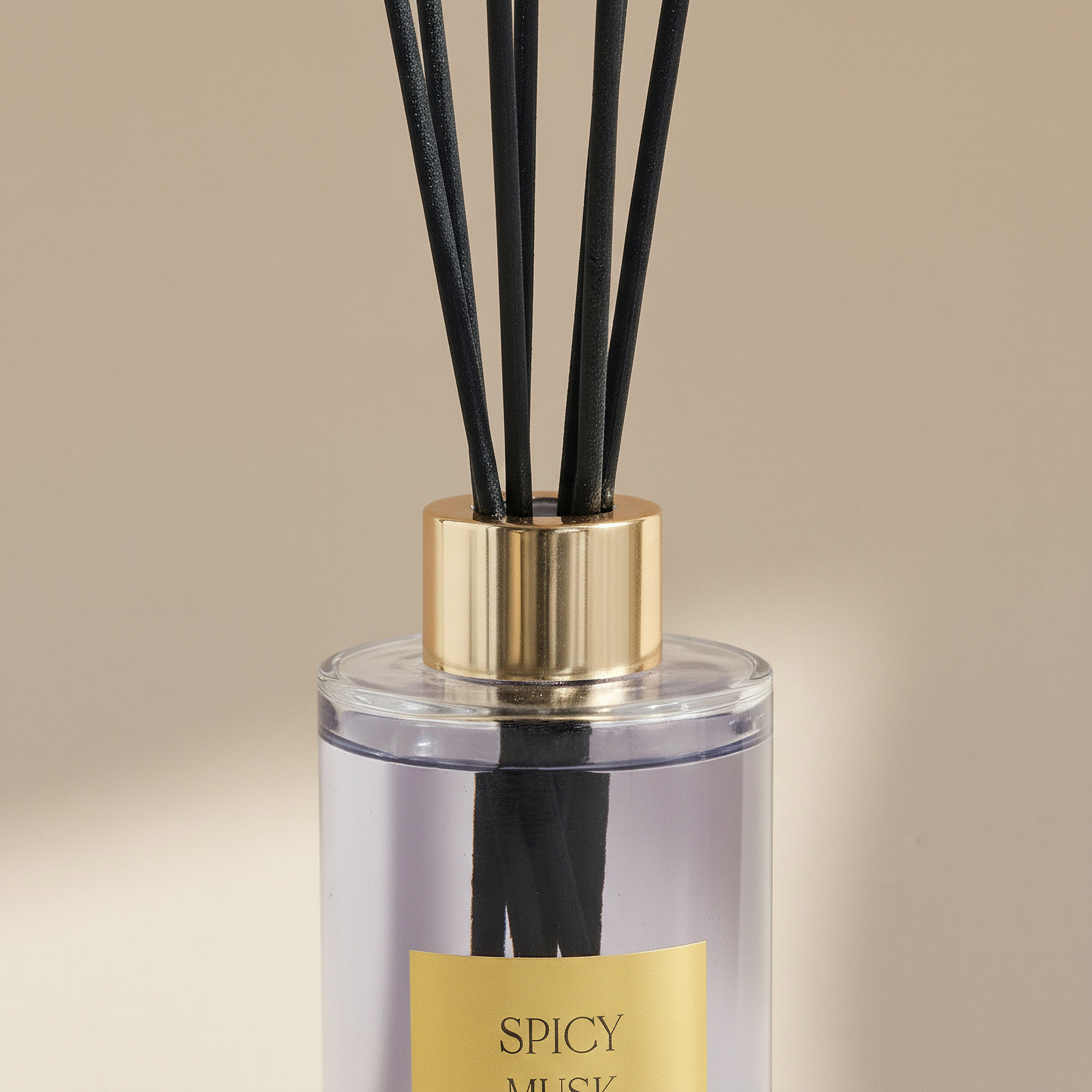 Evode Spicy Musk Reed Diffuser - 180 ml-hbxhomeware-hbxdecorandfurnishings-image-2