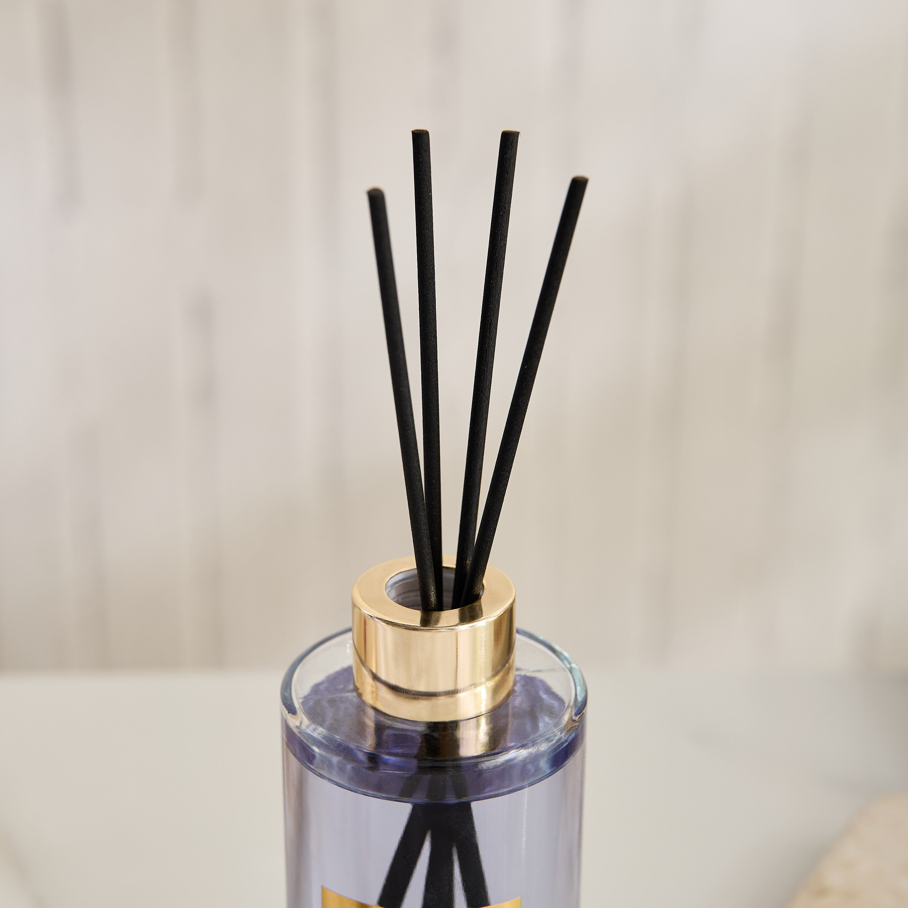 Evode Mandarin Tonka Reed Diffuser - 180 ml-hbxhomeware-hbxdecorandfurnishings-image-6