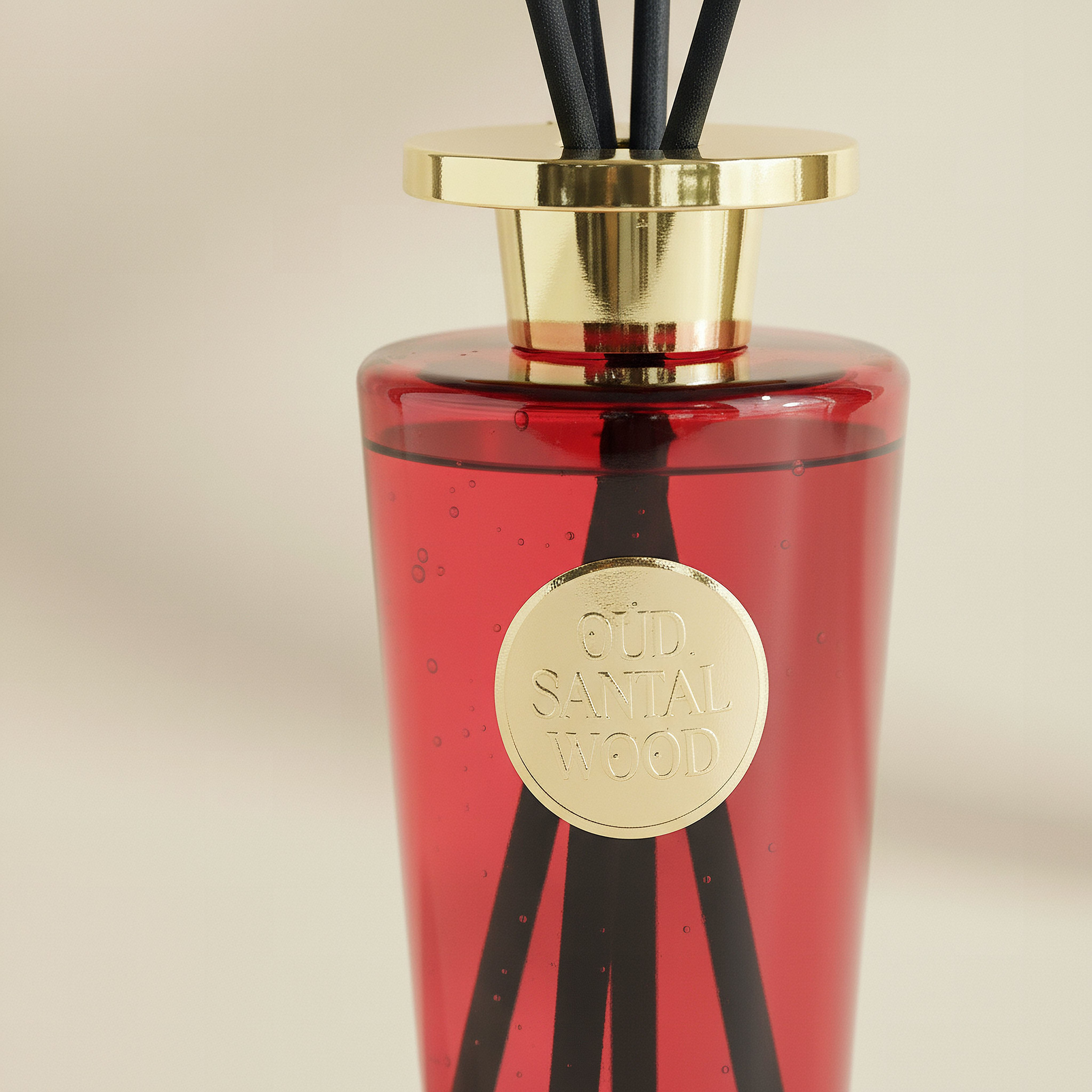 Evode Premium Collection Oud Sandalwood Reed Diffuser - 450 ml-hbxhomeware-hbxdecorandfurnishings-image-3