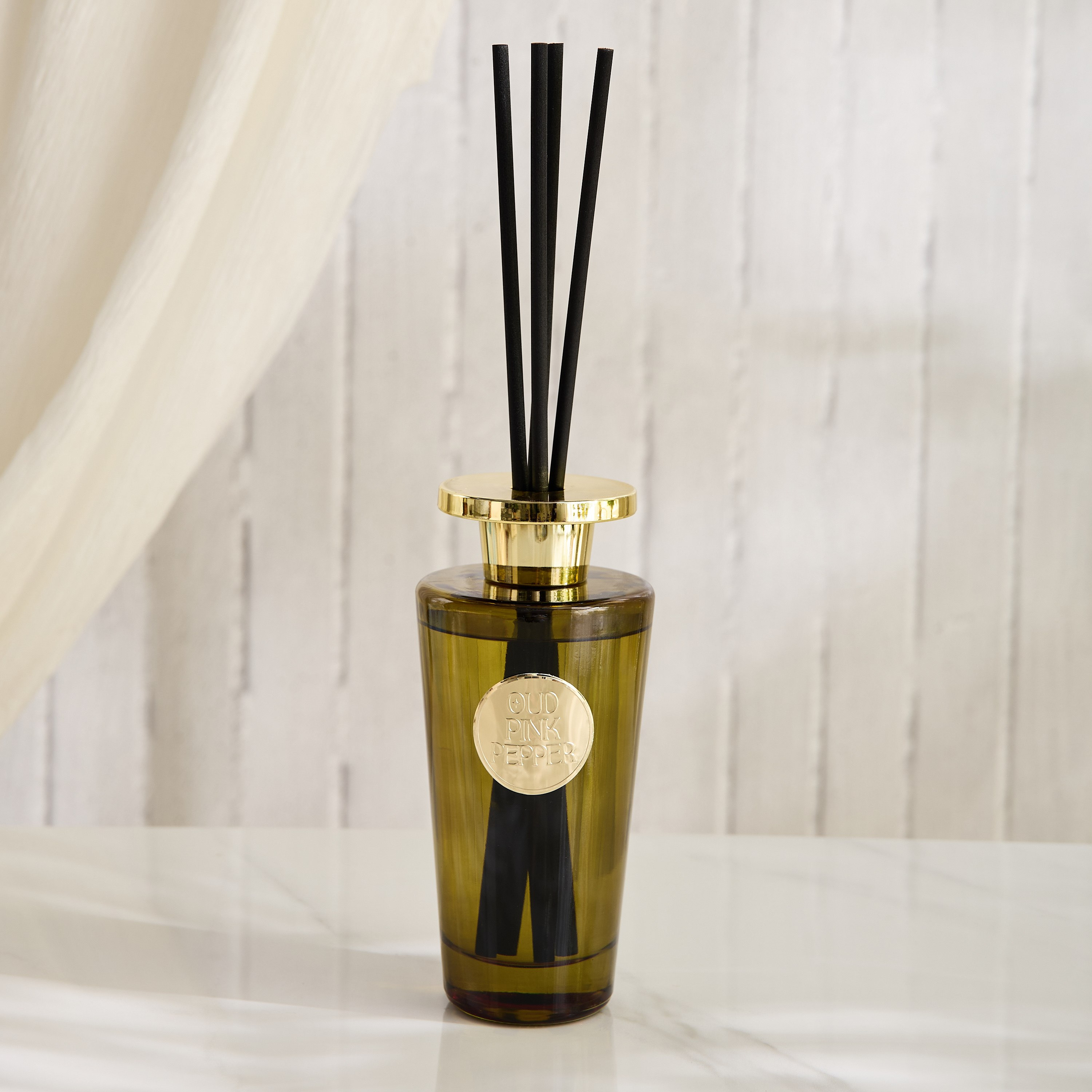 Evode Premium Collection Oudh Pink Pepper Reed Diffuser - 450 ml-hbxhomeware-hbxdecorandfurnishings-image-5