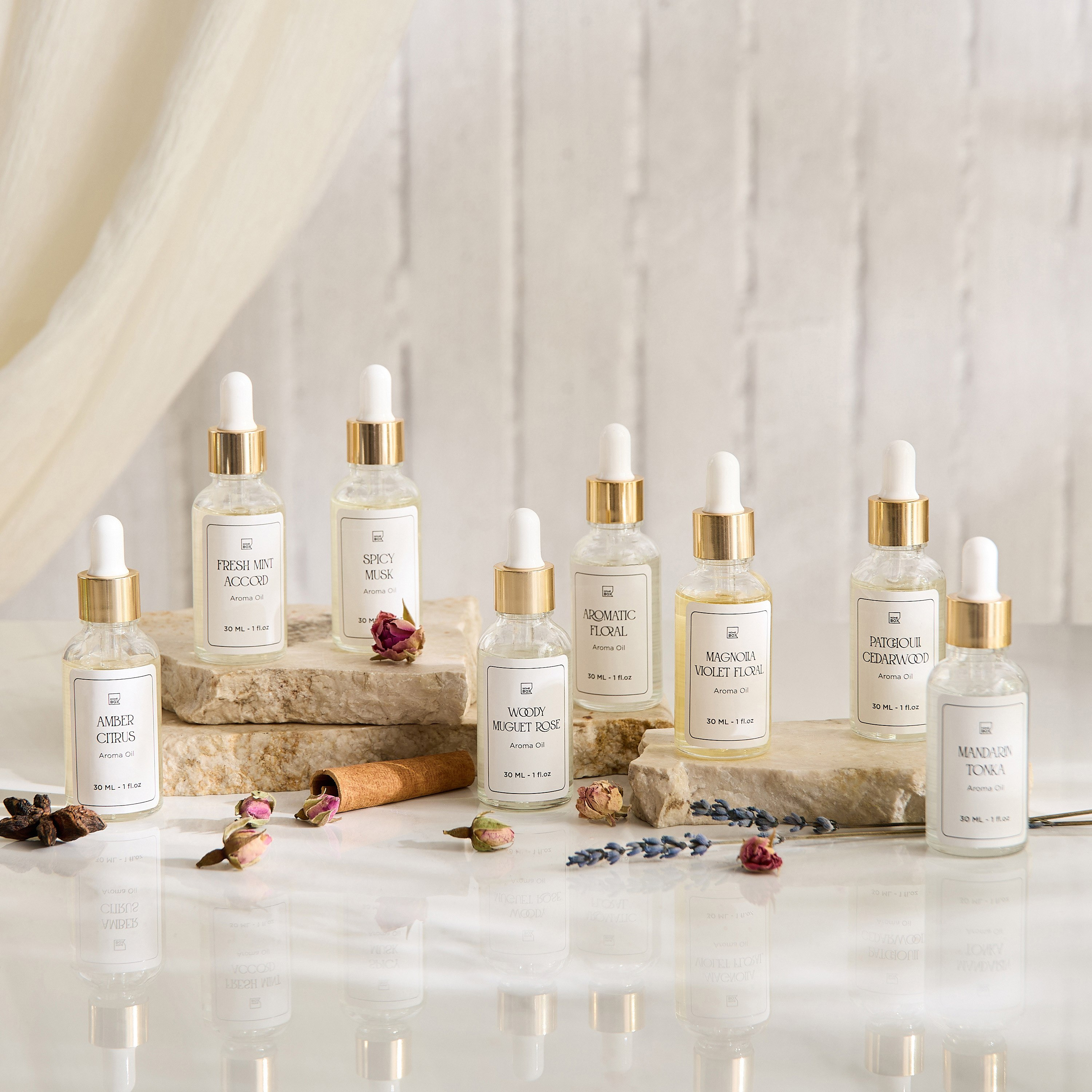 Evode Spicy Musk Aroma Oil - 30 ml-hbxhomeware-hbxdecorandfurnishings-image-7