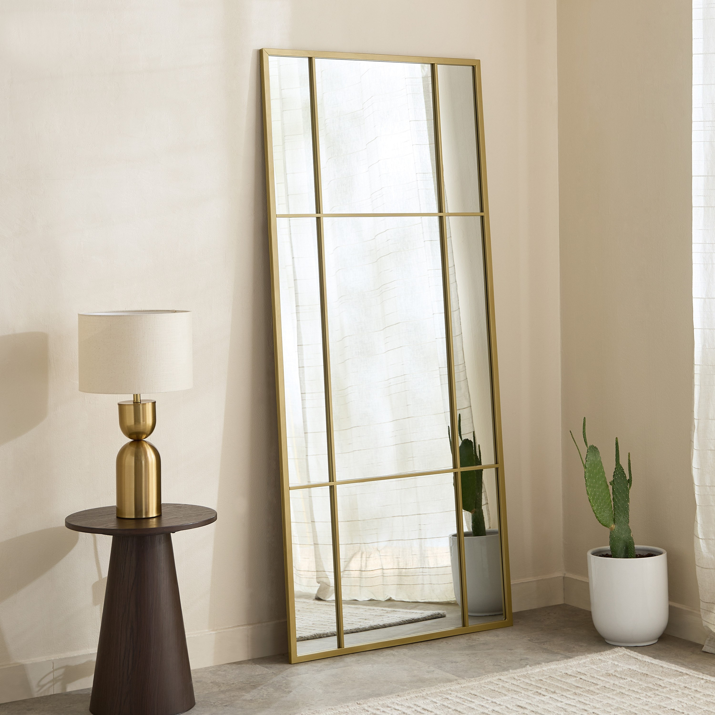 مرآة معدنية كبيرة جدًا متكئة على الحائط من سانا بروس - 80x180 سم-hbxhomeware-hbxdecorandfurnishings-image-1