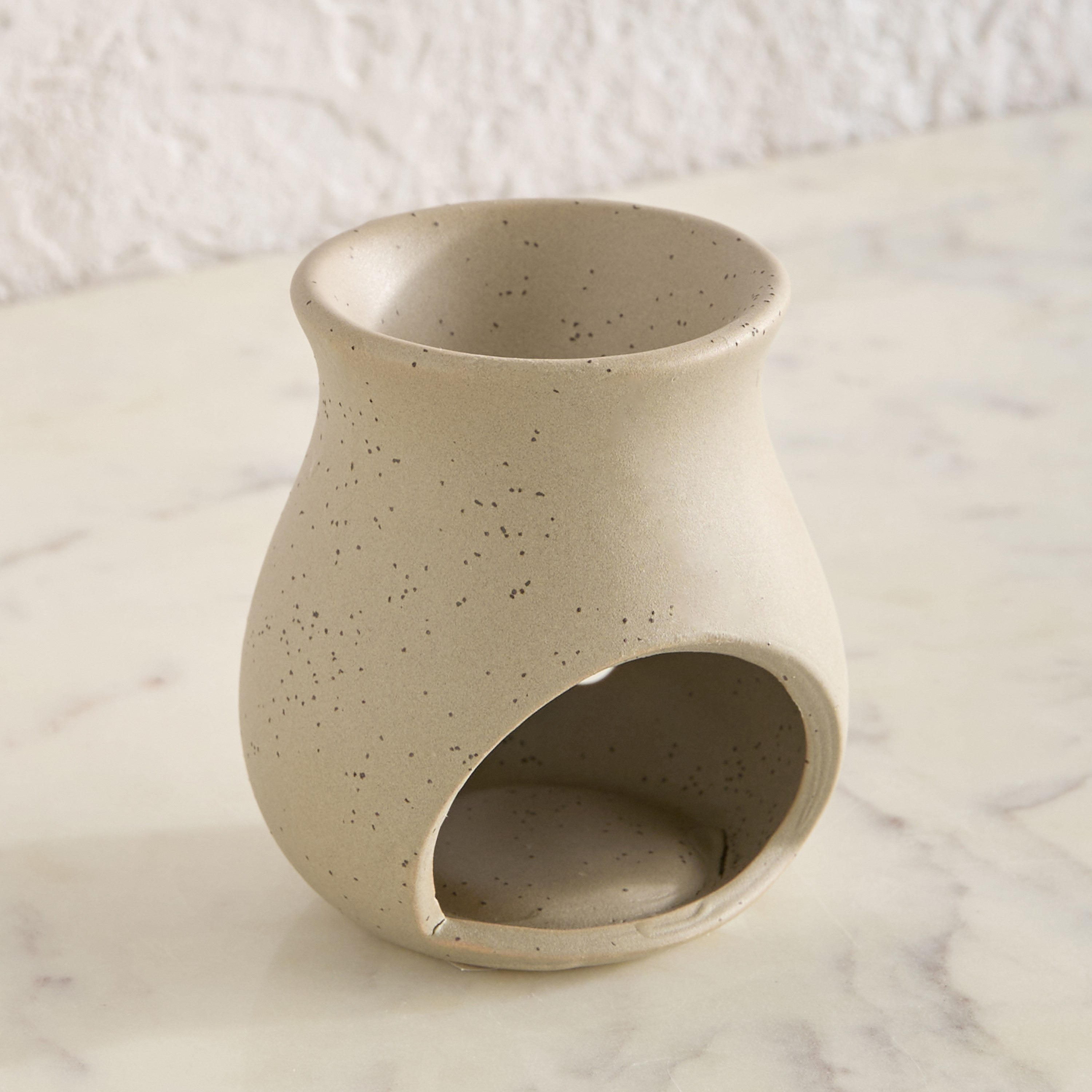 Zest Abiah Ceramic Oil Burner - 7x7x8 cm-hbxhomeware-hbxlivingroom-image-2